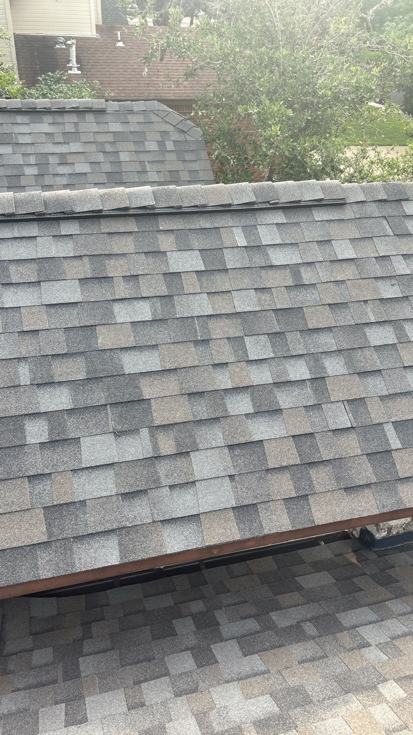 Williamsburg Gray - Owens Corning TruDefinition Duration by RoofsOnly.com