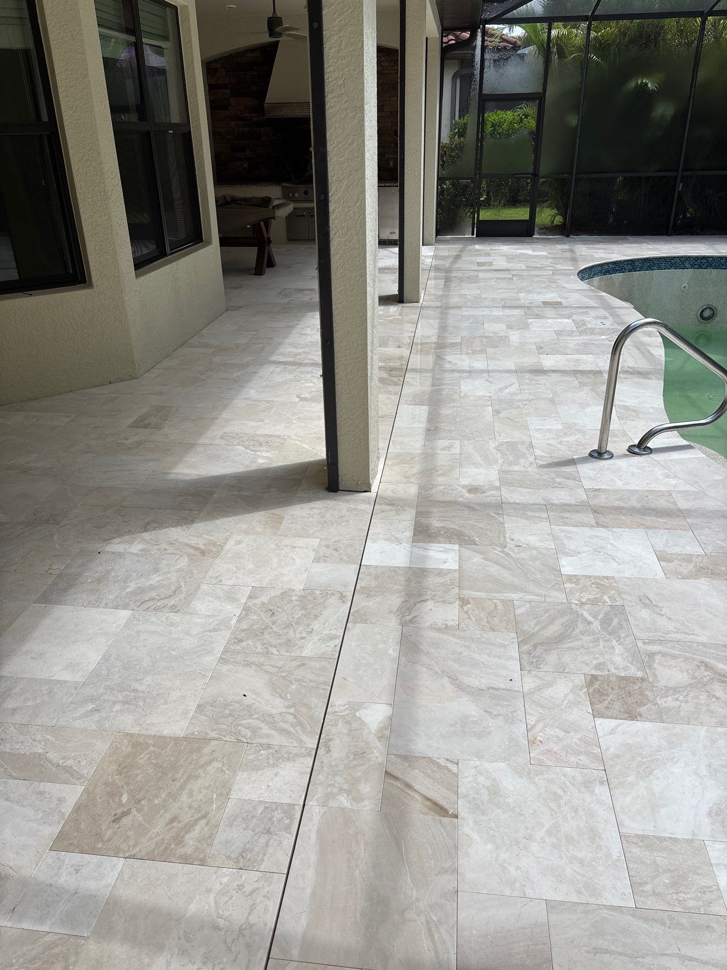 Textured Marble Pool Deck - Bonita National Golf & Country Club by Old Town Pavers Llc