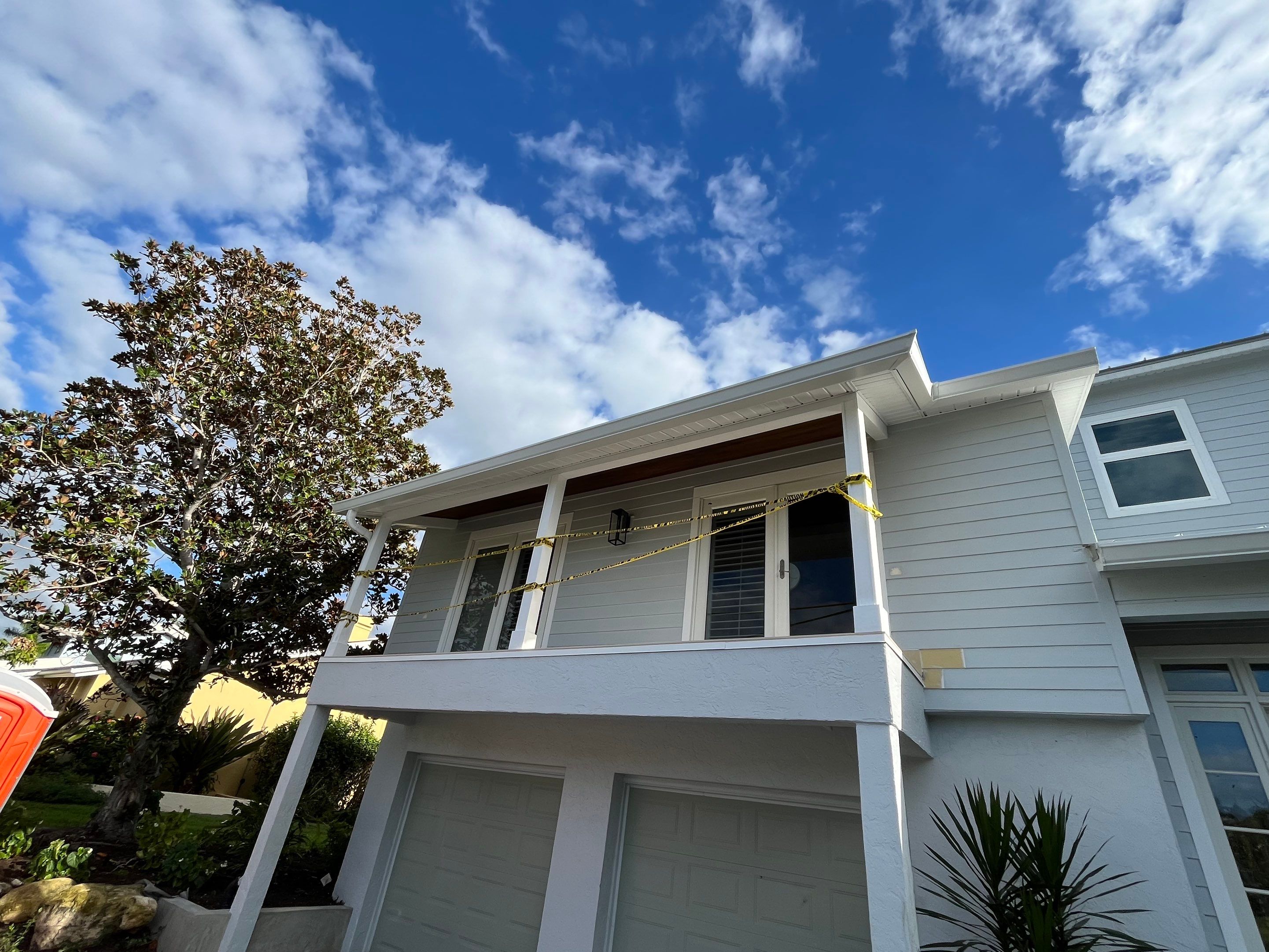 7-Inch K-Style Seamless White Gutters in Osprey FL by Gutter Professors