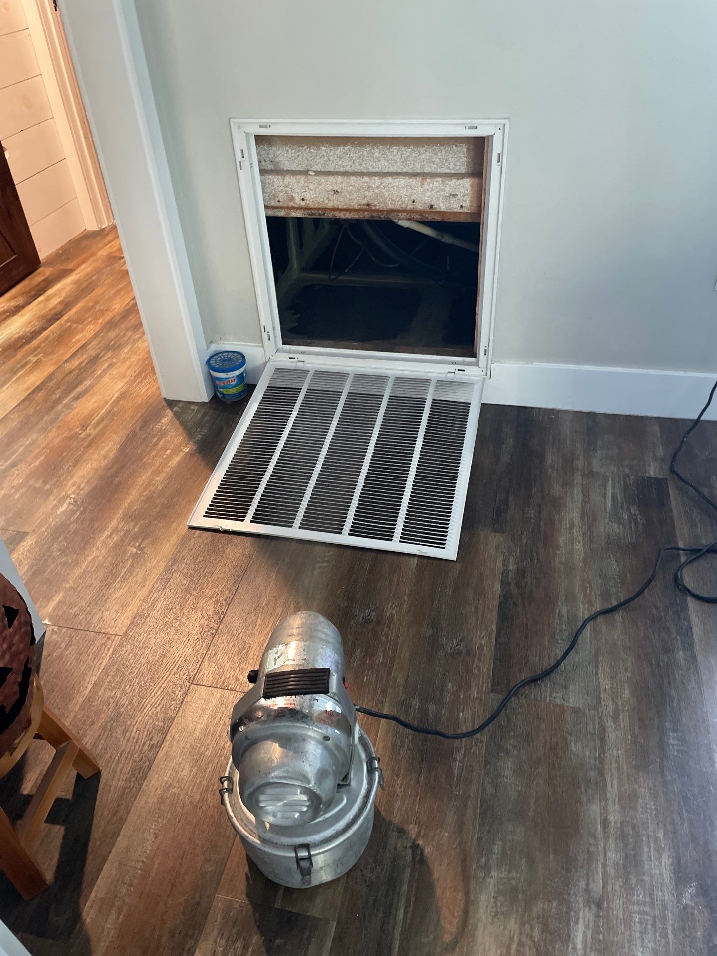 Air Duct Cleaning in Groveland by Hygienic Air, Inc