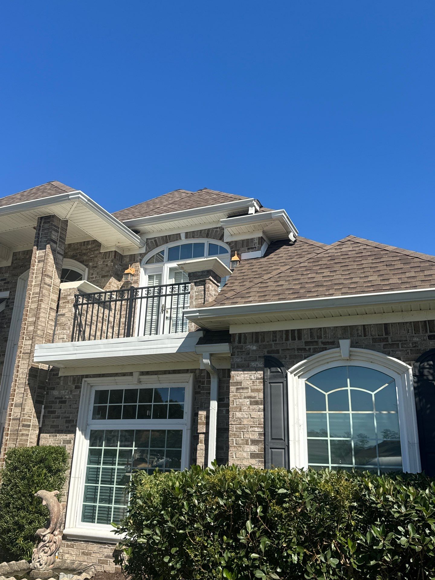 GAF HDZ - Barkwood by Linta Roofing