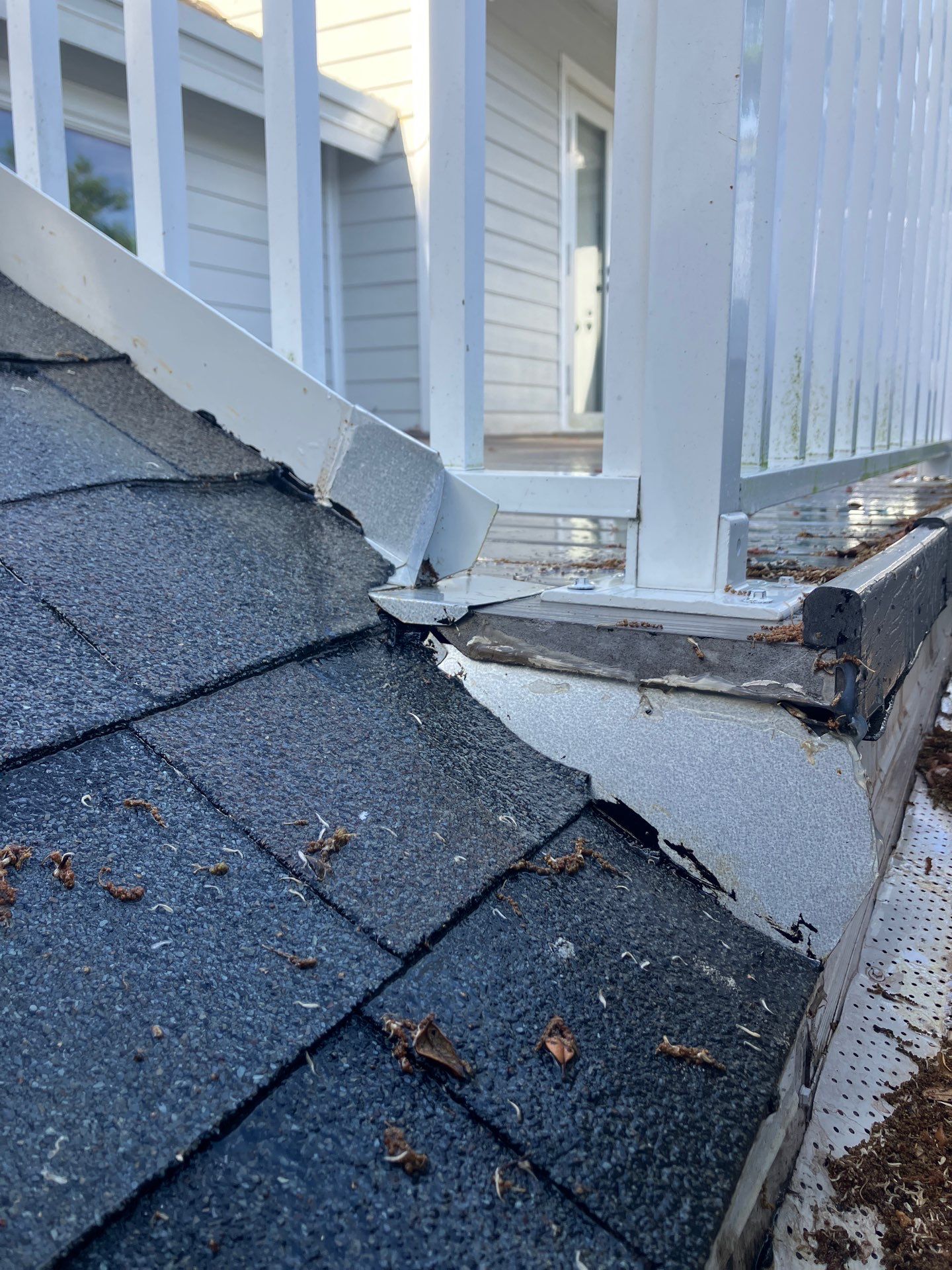 Project in Largo 33774 by Mitchell Roofing Company LLC 
