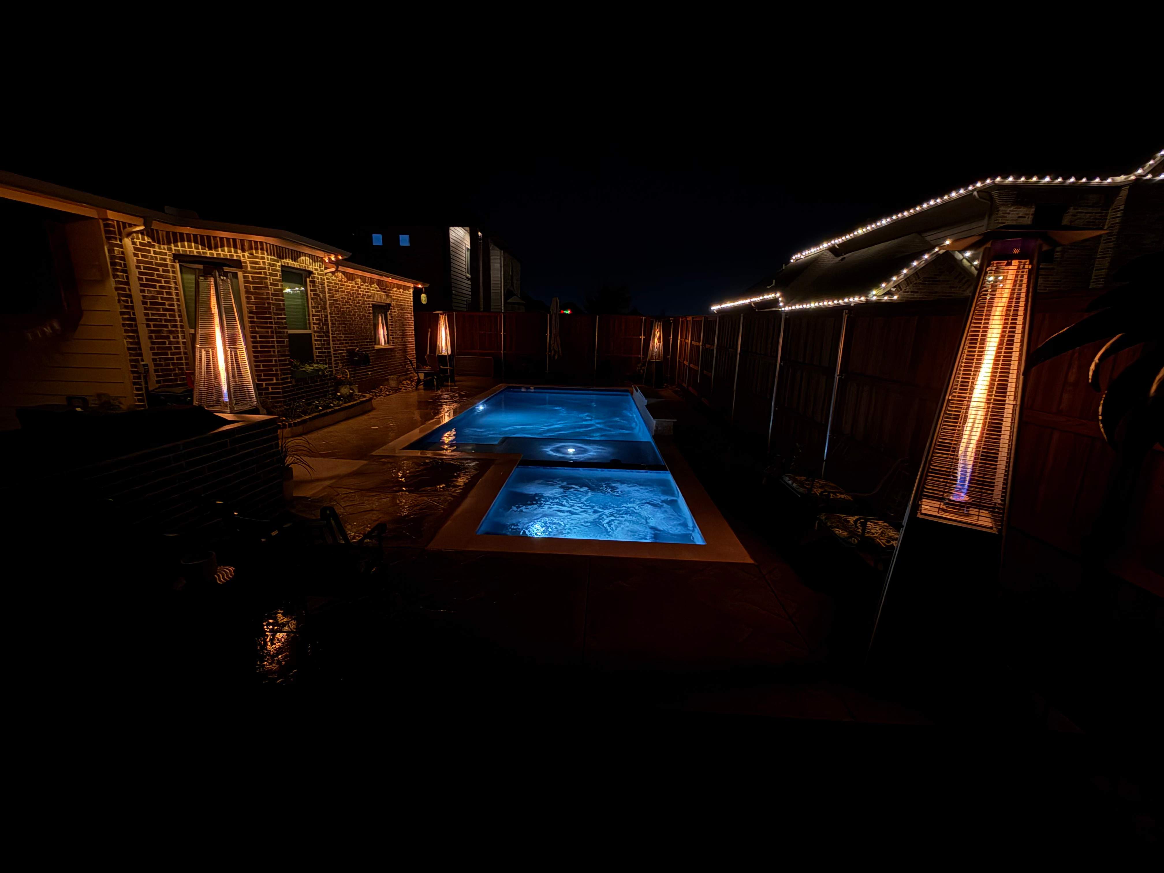 Geometric Pool with Tanning Ledge by Pinnacle Pools and Spas - DFW
