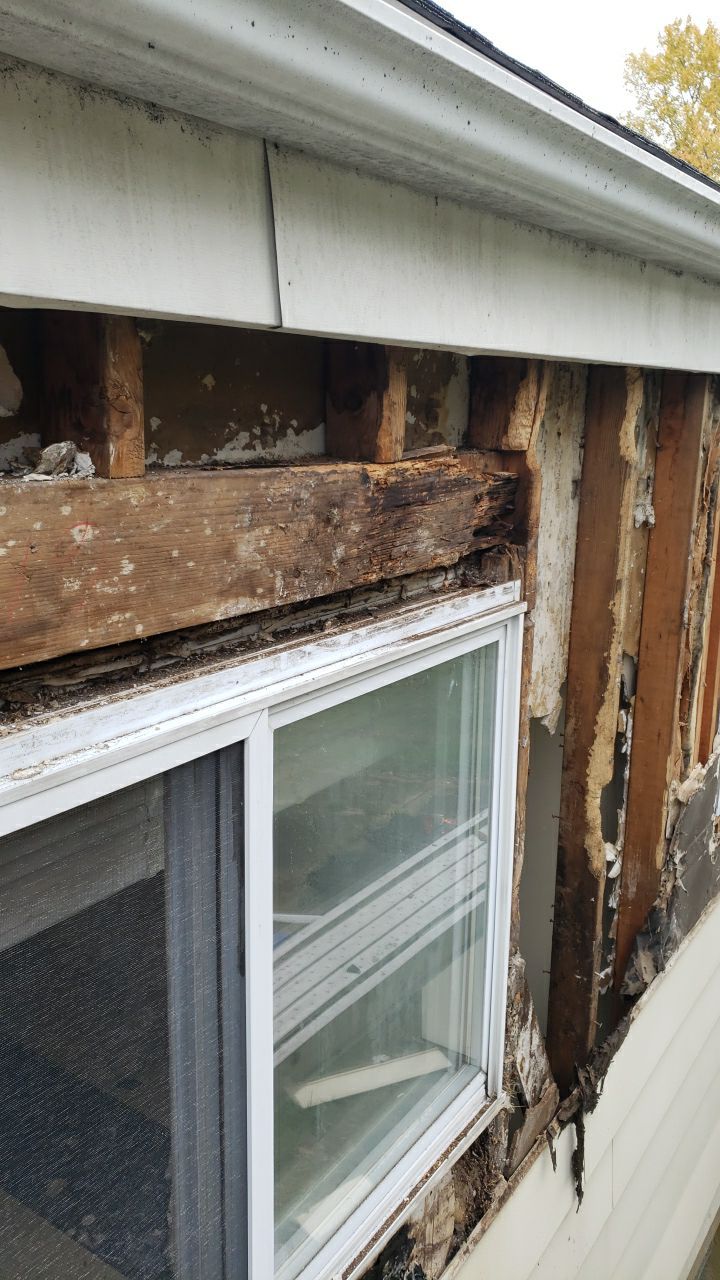 Brand: Atlas Pinnacle Color: Pristine Scotchgard Pweter Drip: White by Eagle Eye Roofing