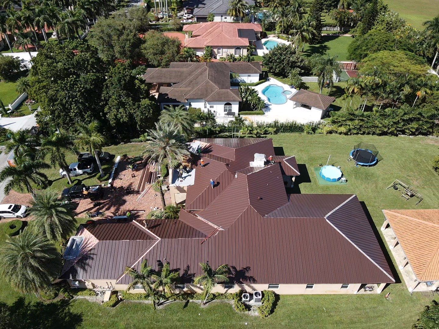 Metal Roof - Galvalume - Mansard Brown by Istueta Roofing