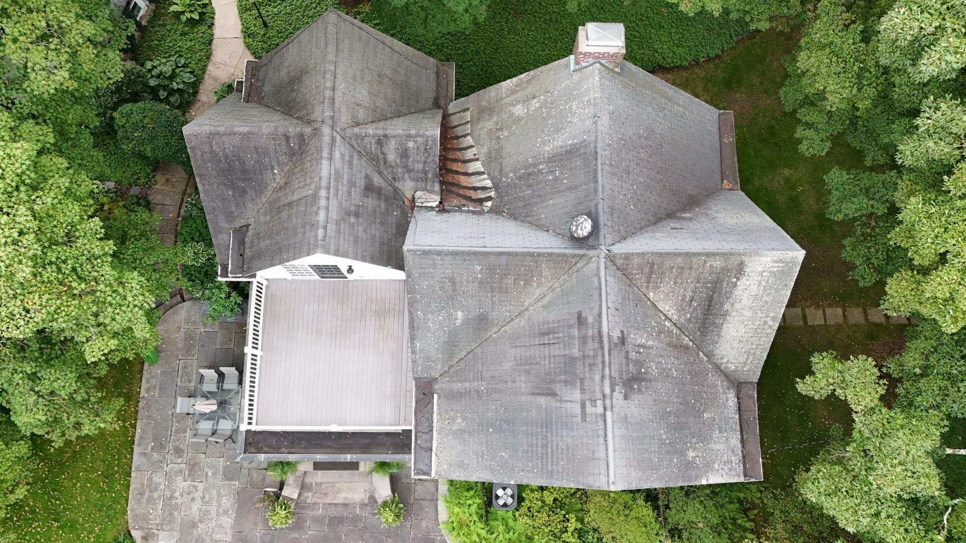 Project in Cortlandt by The Energy Efficient Roofer & George's Seamless Gutters