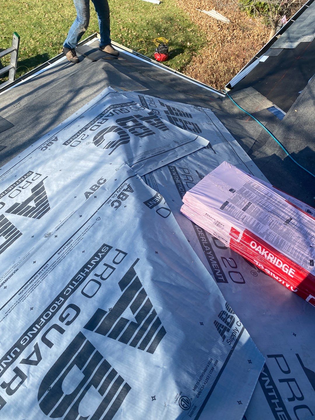Residential Roofing Installation using Ownens Corning Duration Brownwood by Absolute Roofing and Construction