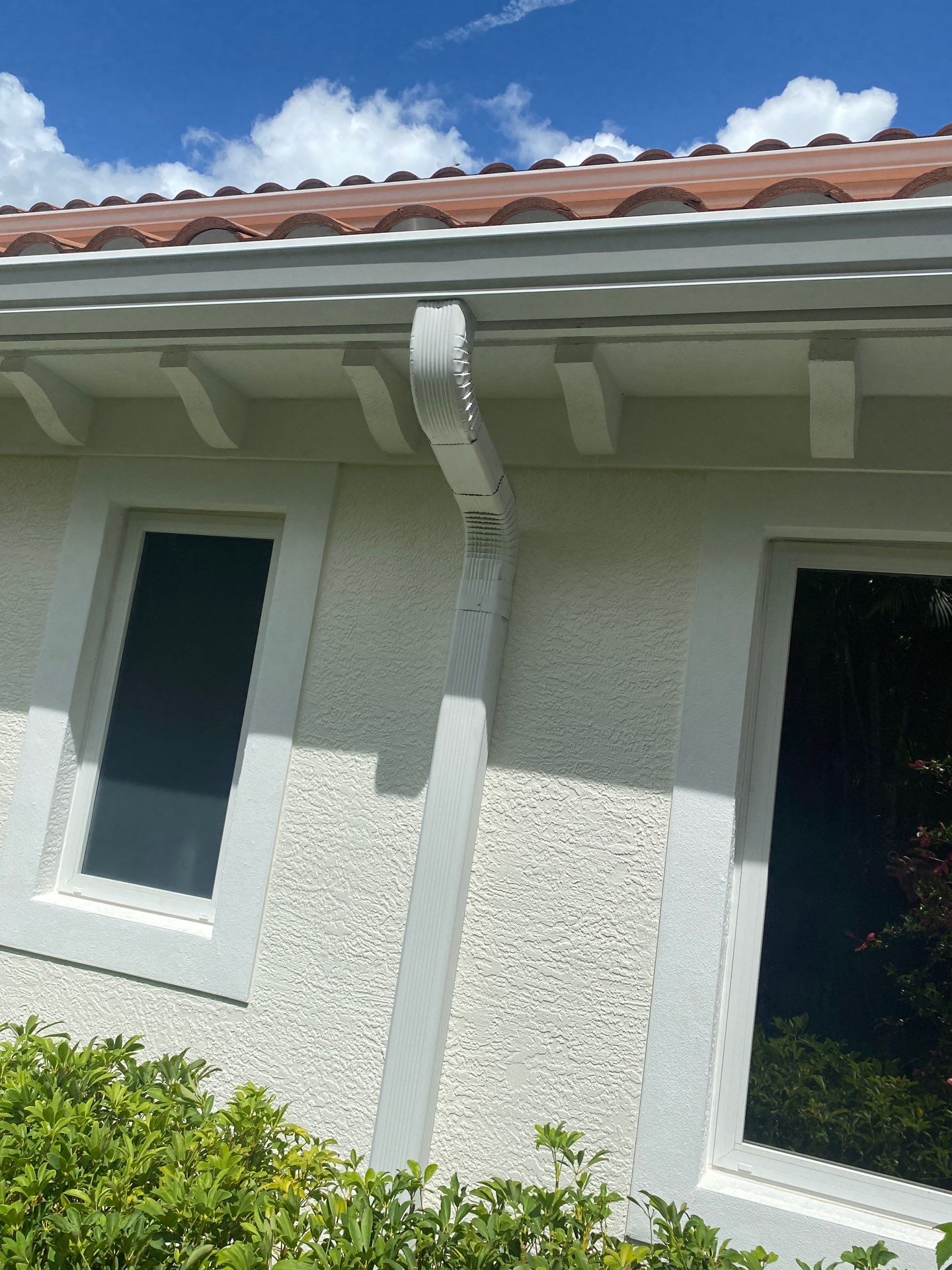 7-Inch Seamless Gutters Installed in Fort Myers FL by Gutter Professors