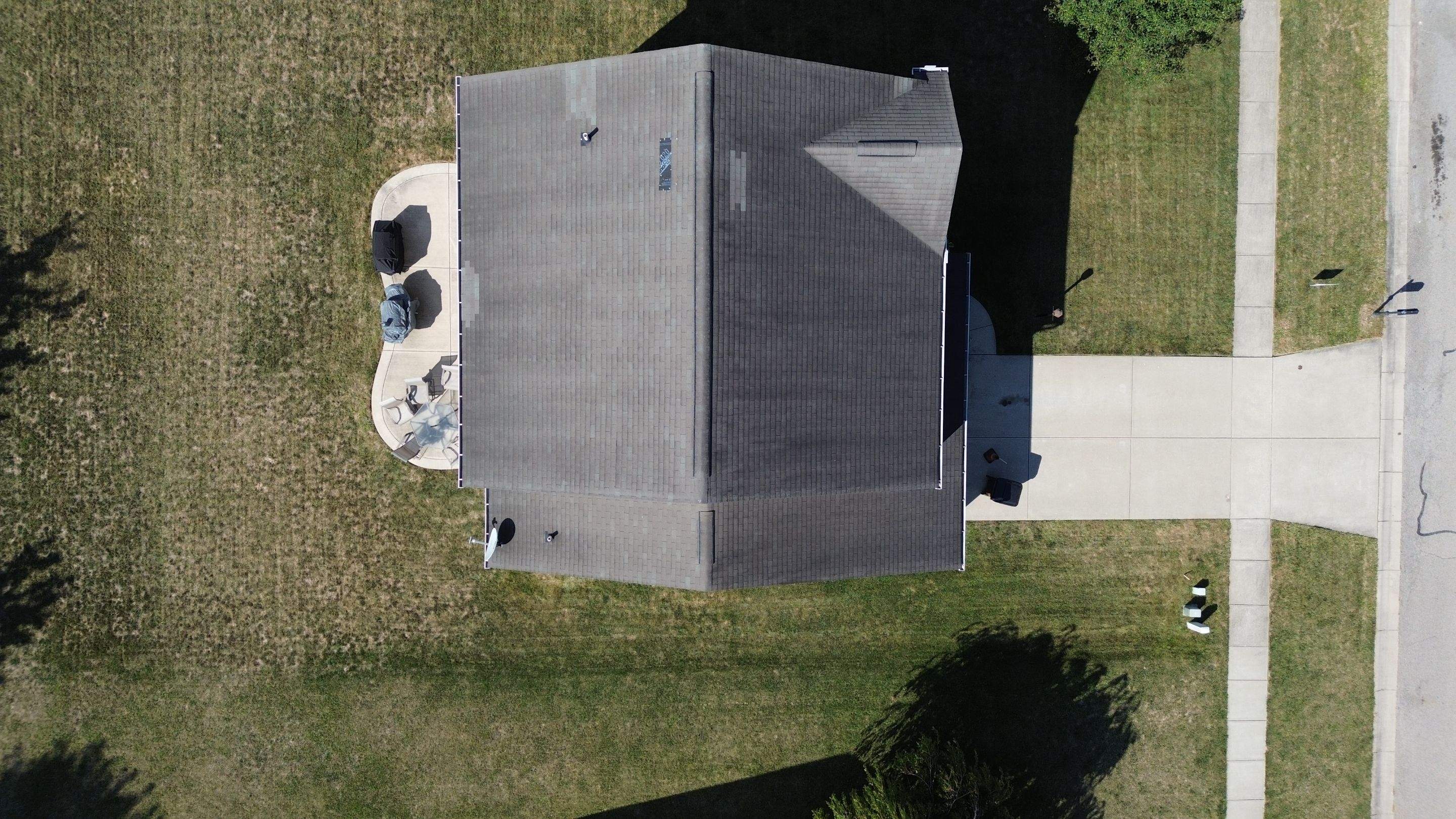 Burnt Hickory by Tamlin Roofing