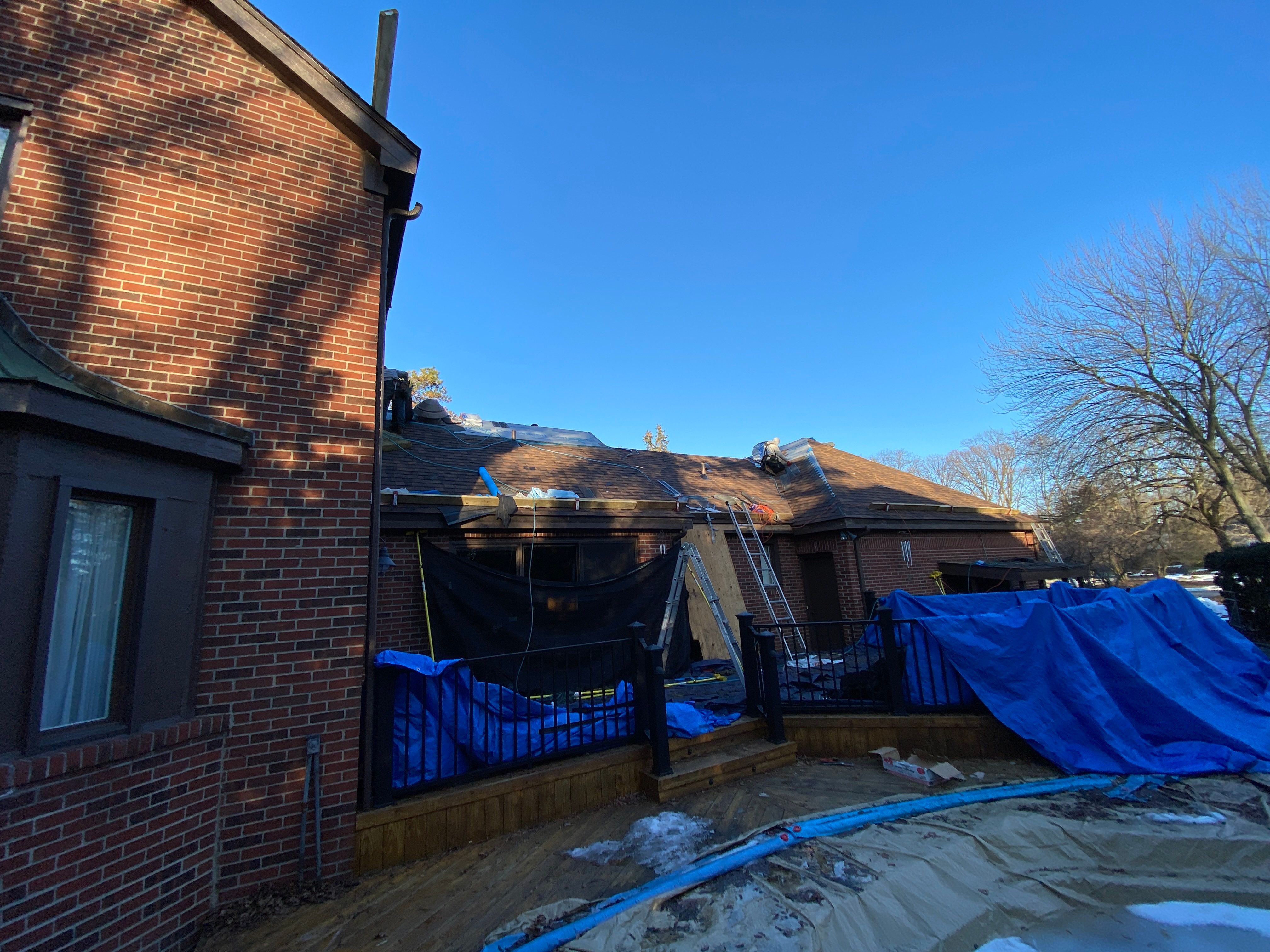 Roof Replacement using CertainTeed Landmark by 180 Contractors