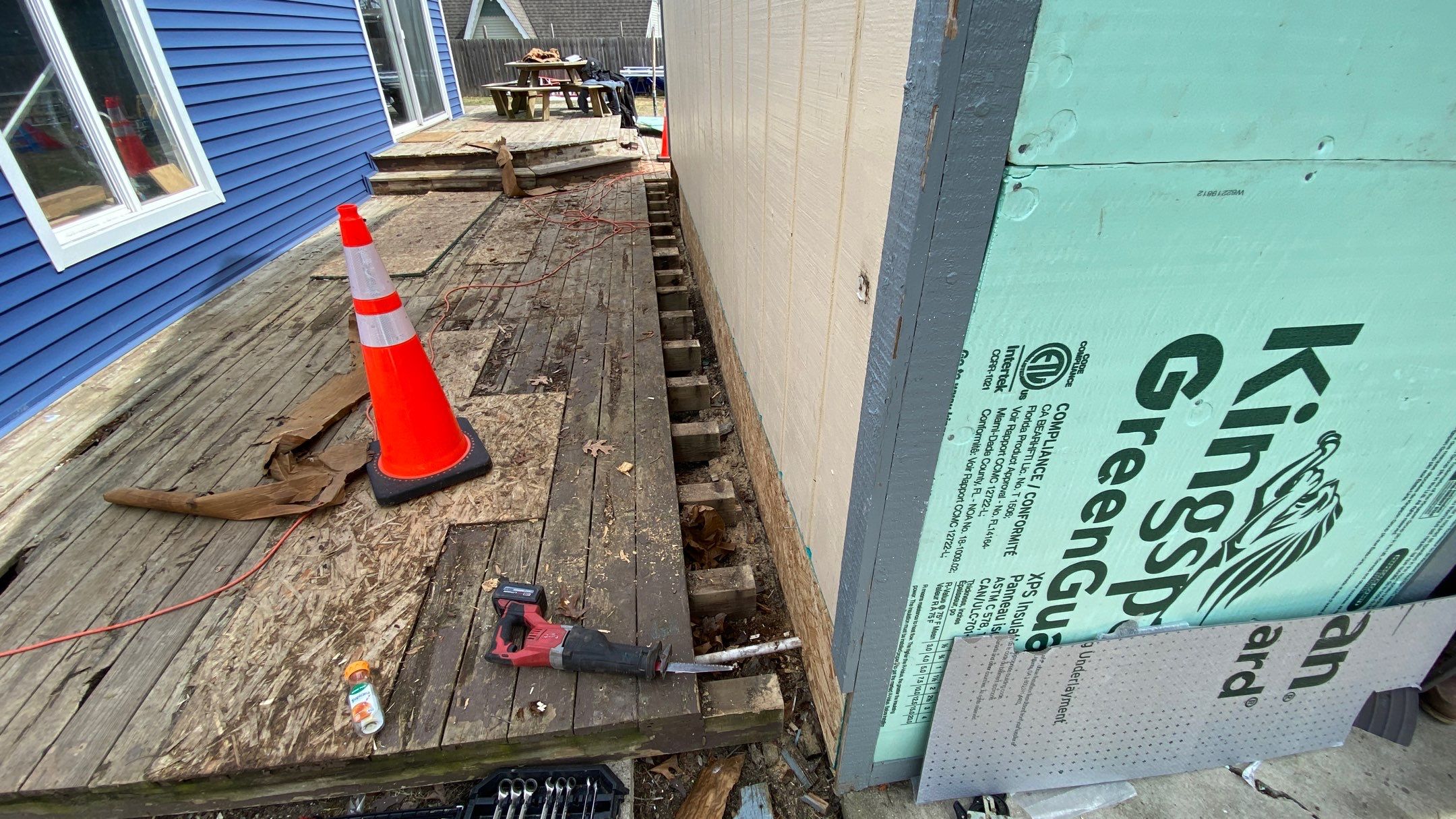Siding Replacement using CertainTeed Restoration Classis D4 by 180 Contractors