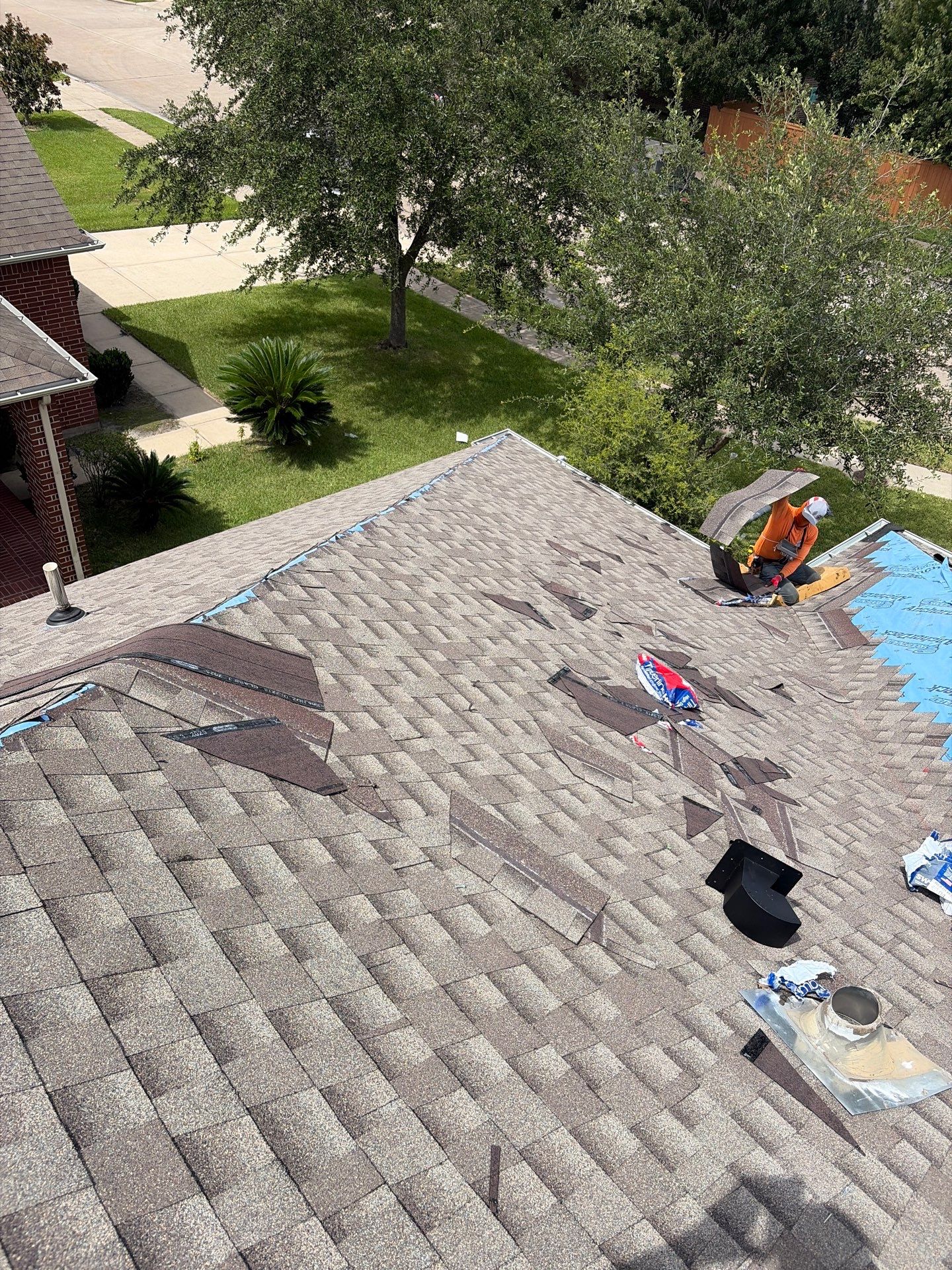 Roof Replacement in Dickinson TX by Roof Repair Company