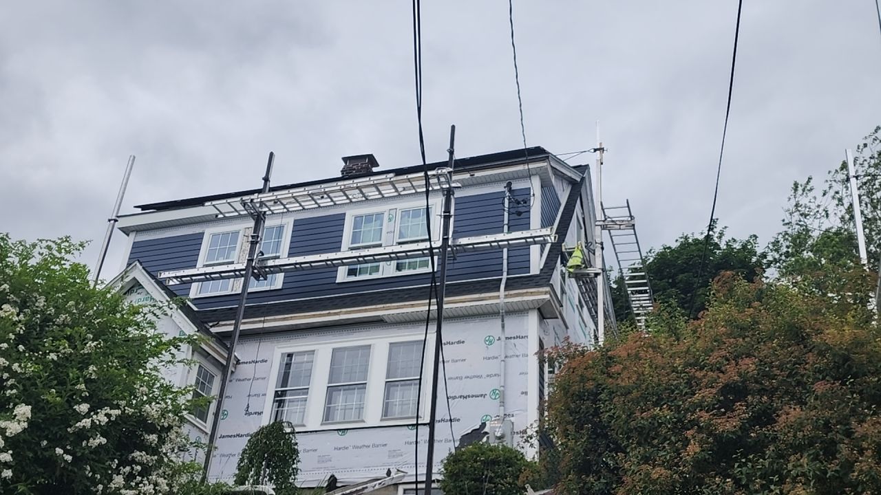 New windows and siding in Watertown, MA by UBrothers Construction