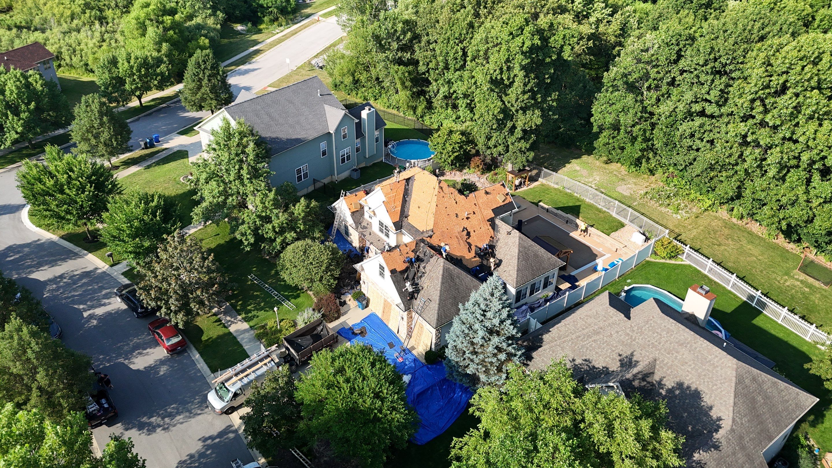 Roofing using GAF Weathered Wood by Optimal Home Improvement 