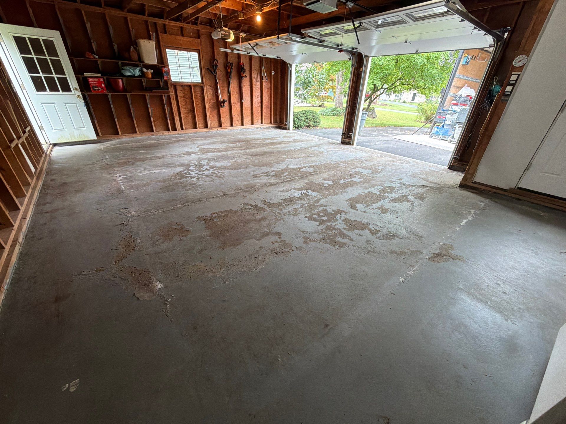 Vintage Desert Edge Garage Coating by NG Masonry & Construction LLC