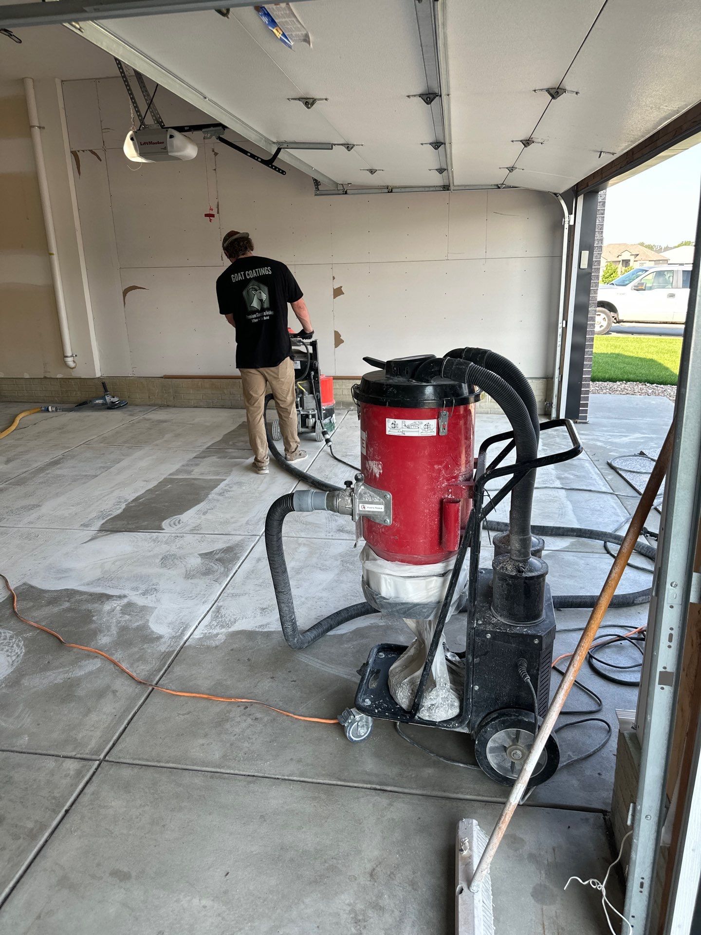 Wombat Epoxy Garage Floor - Lincoln NE by Goat Coatings