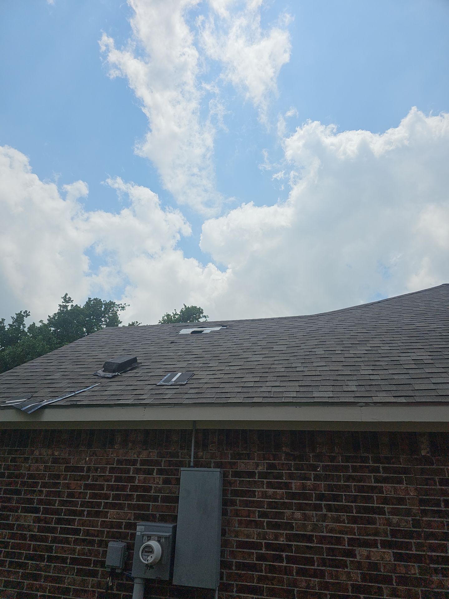 Hail Damage using Owen's Corning Duration (Lifetime) Shingles by Roof Repair Company