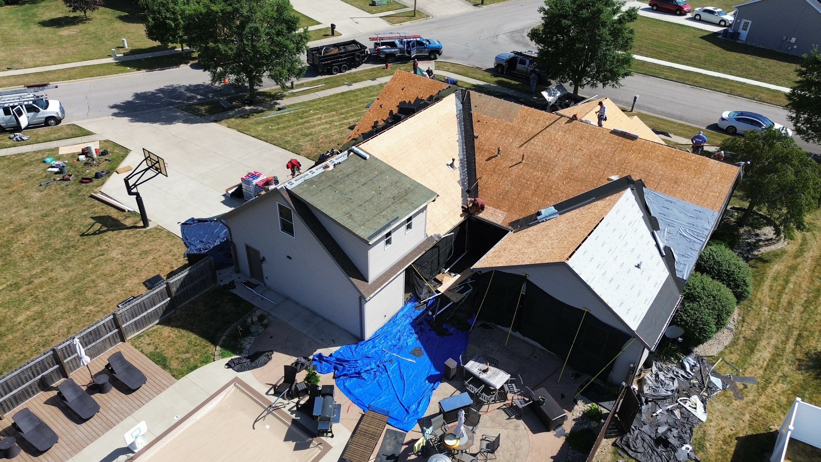 Residential Roofing Installation using Timberline HDZ Shingles - Weathered Wood by RoofX 