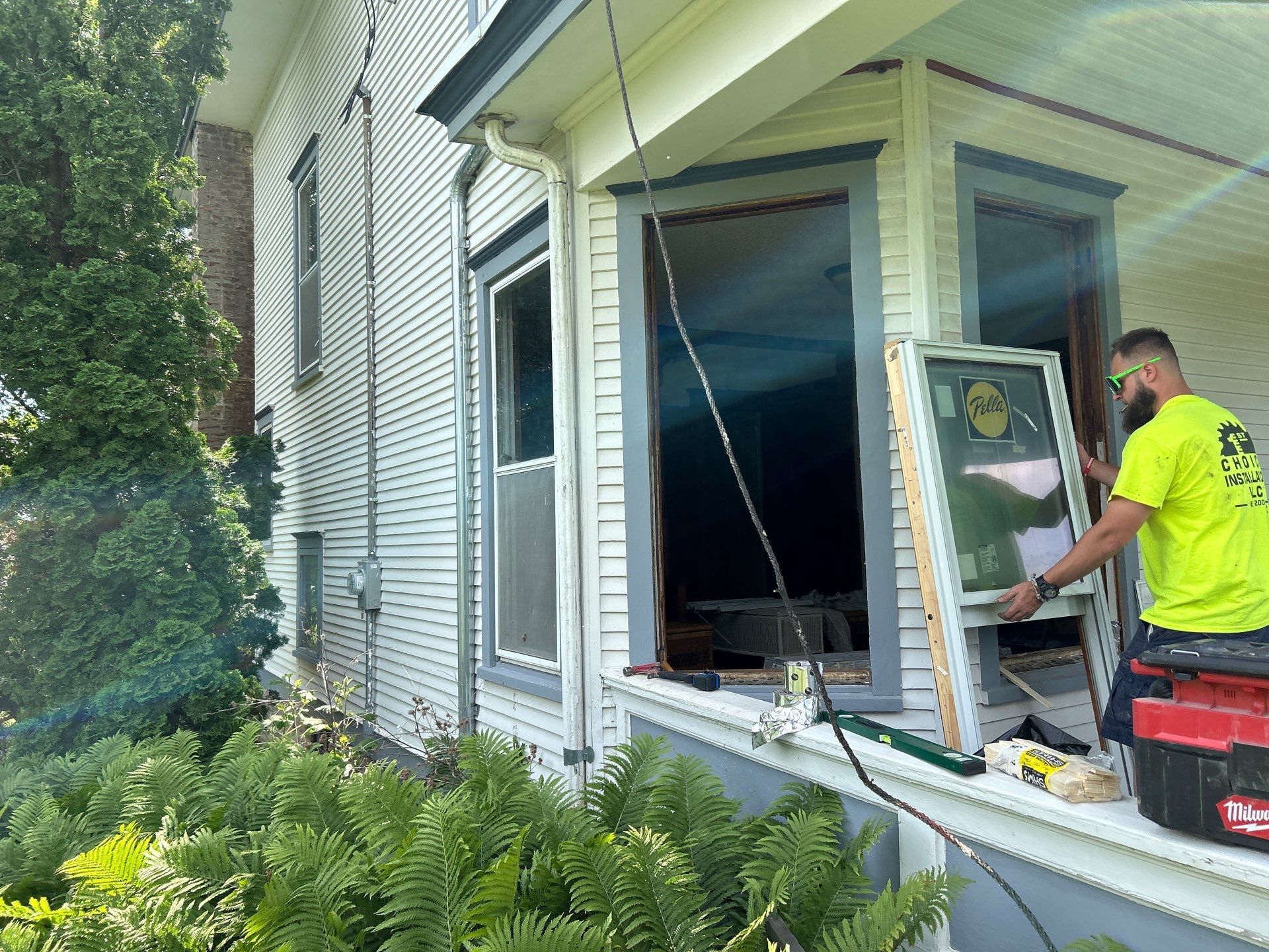 Windwo installation by United Windows and Siding LLC