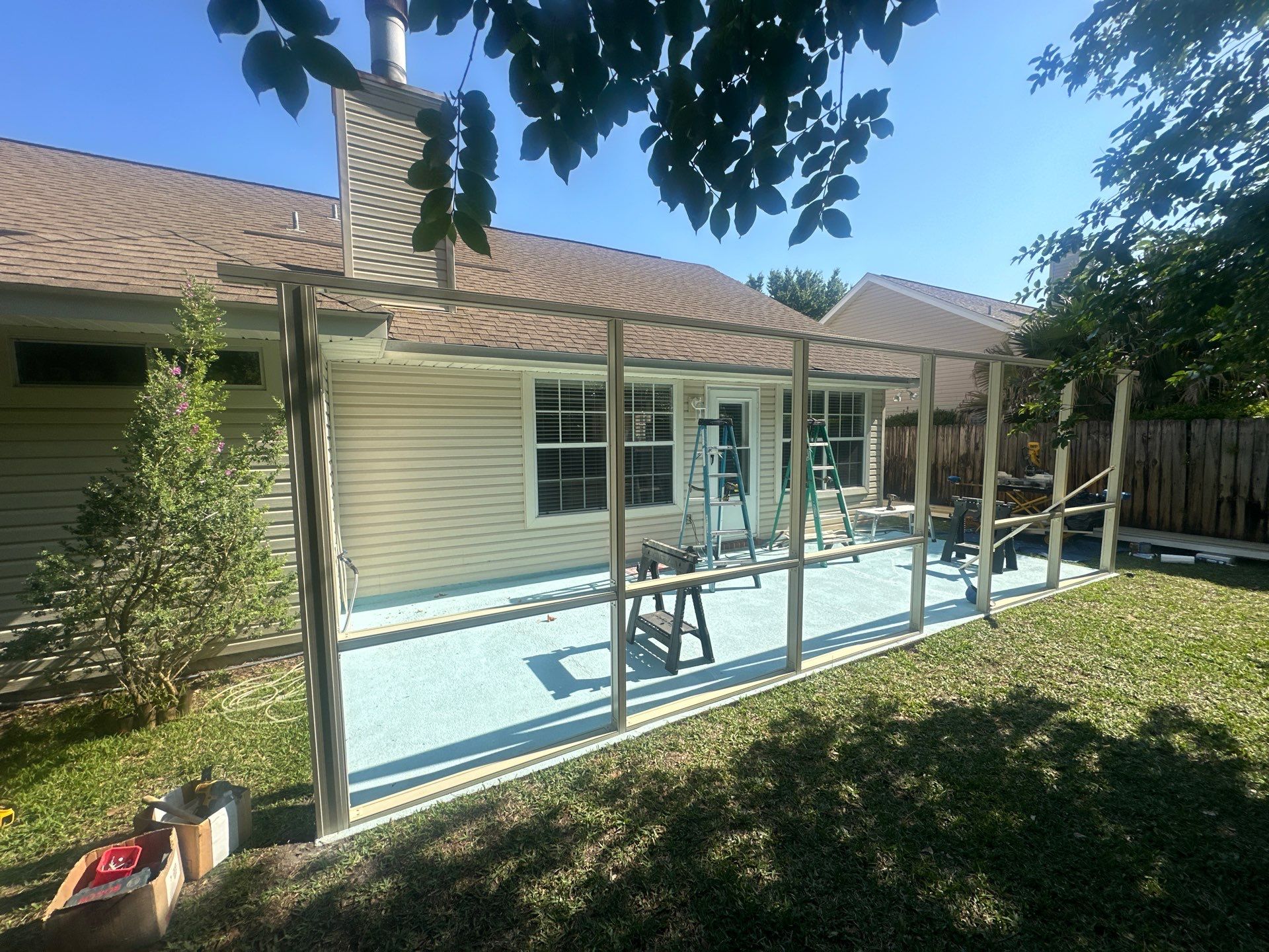 Screen Room Haven in Gulf Breeze by Titan Sunrooms