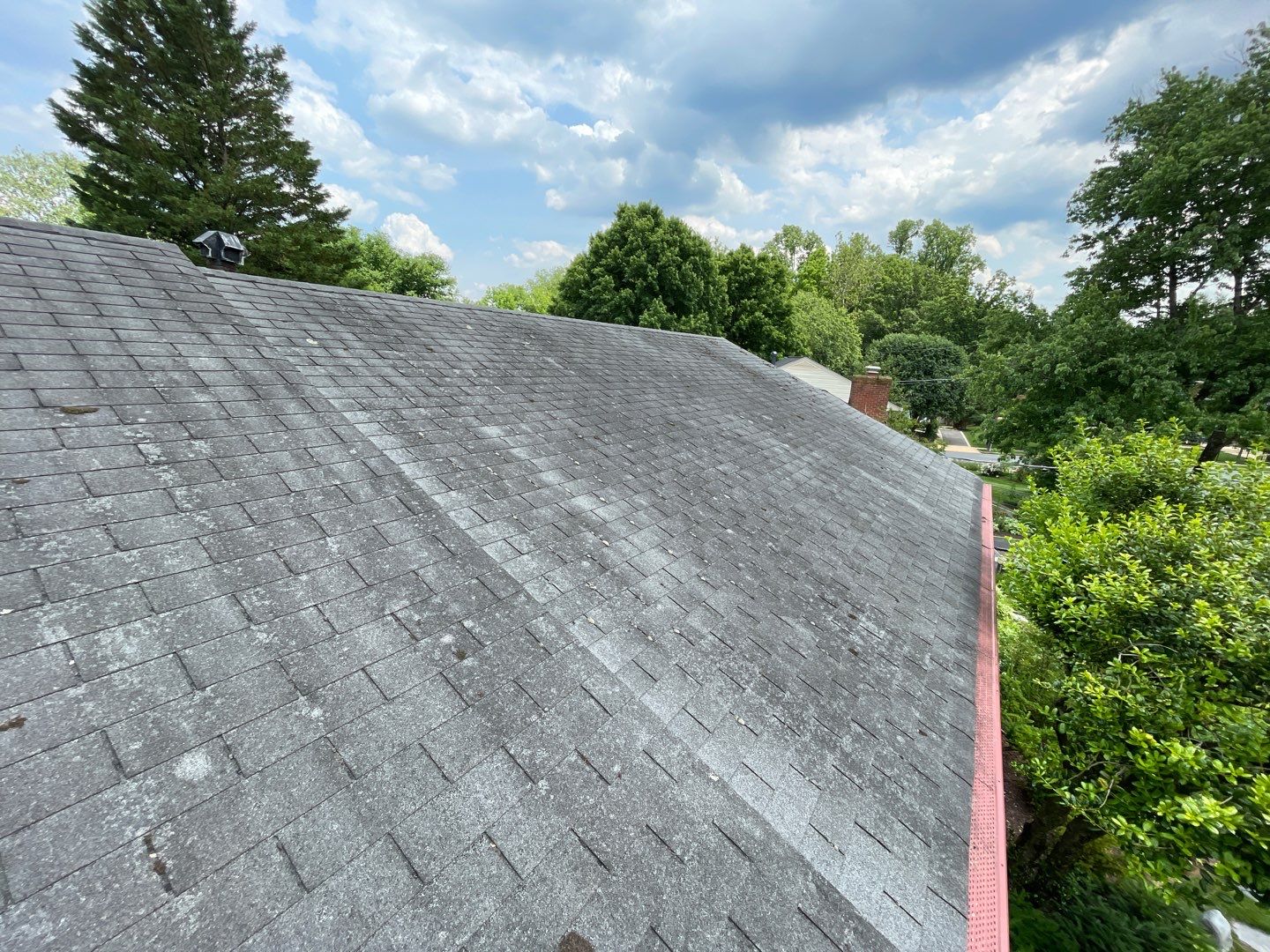 McLean: CertainTeed Landmark Designer Shingles in Charcoal Black by RM Banning, Inc.