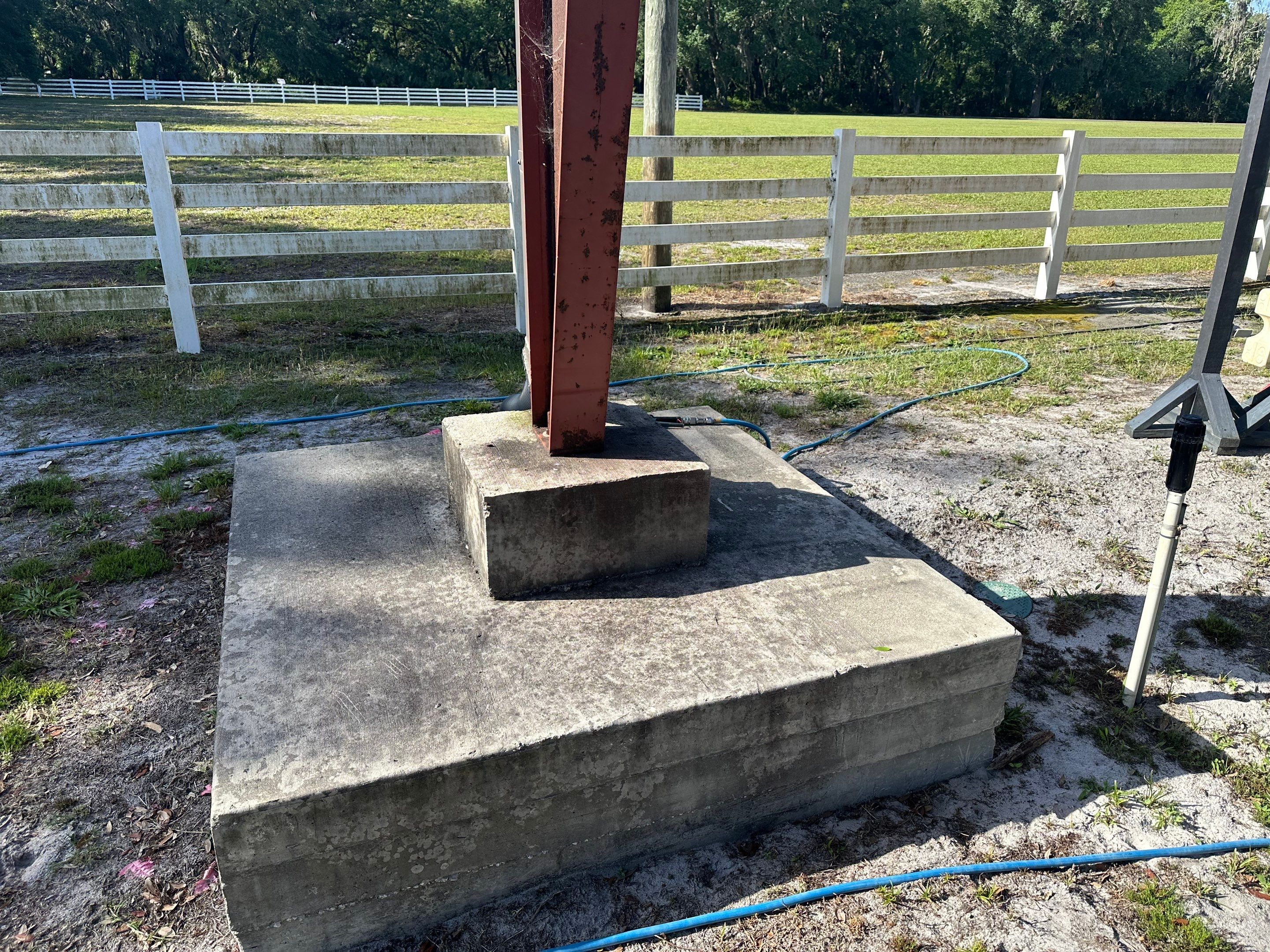 Vinyl Horse Fence & Concrete Pier Cleaning at Lesley Cox Equestrian, Parrish, FL | Sunshine AquaWash by Sunshine AquaWash