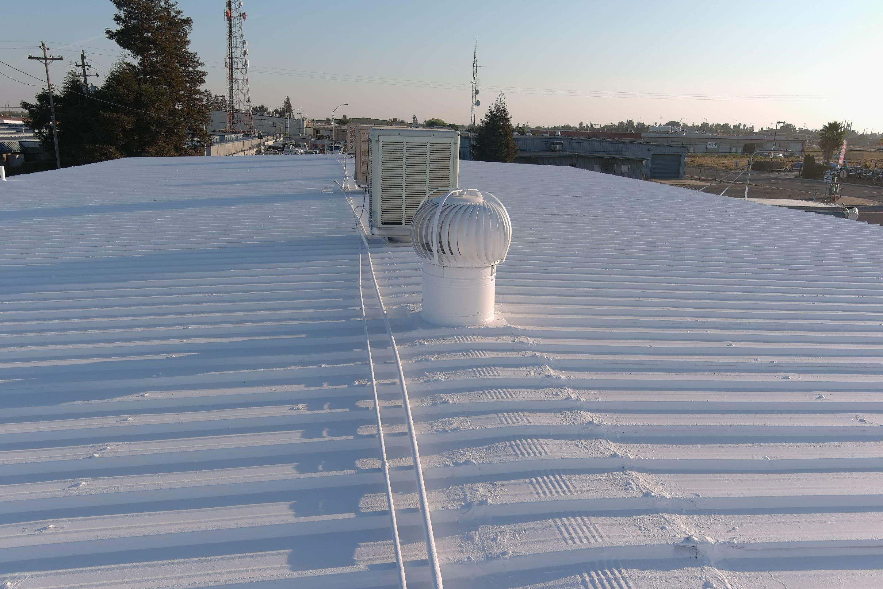 MR Roofing system using Conklin Benchmark/PUMA XL fabric and coating by Straight Edge Roofing Inc