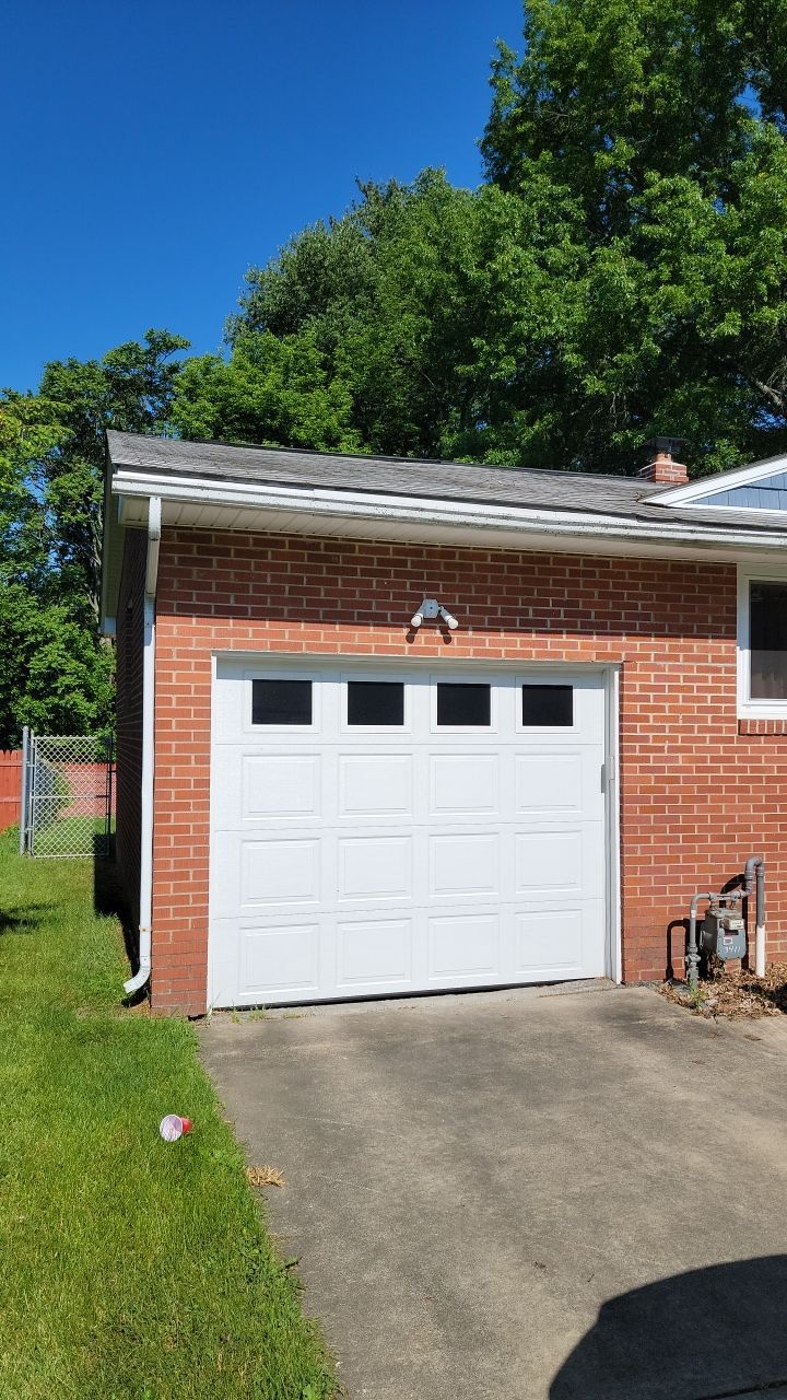 Brand: Atlas Pinnacle Color: Pristine Sunset Drip: White by Eagle Eye Roofing