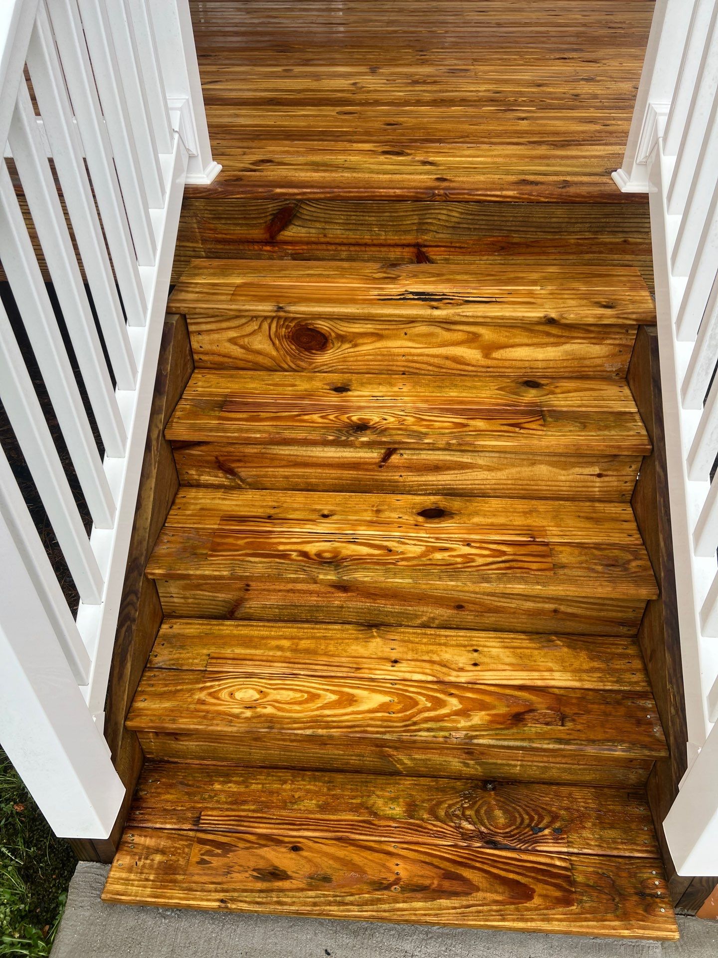 Weathered Deck using Wood Sealant by DuraSeal