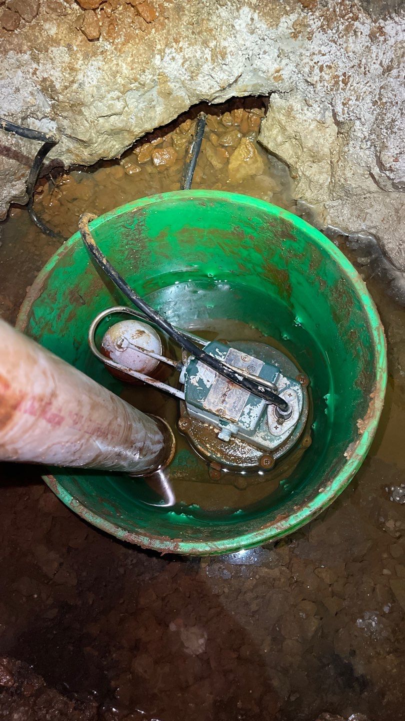 Crawl Space Waterproofing & Encapsulation using GrateProducts by Toledo Basement Repair