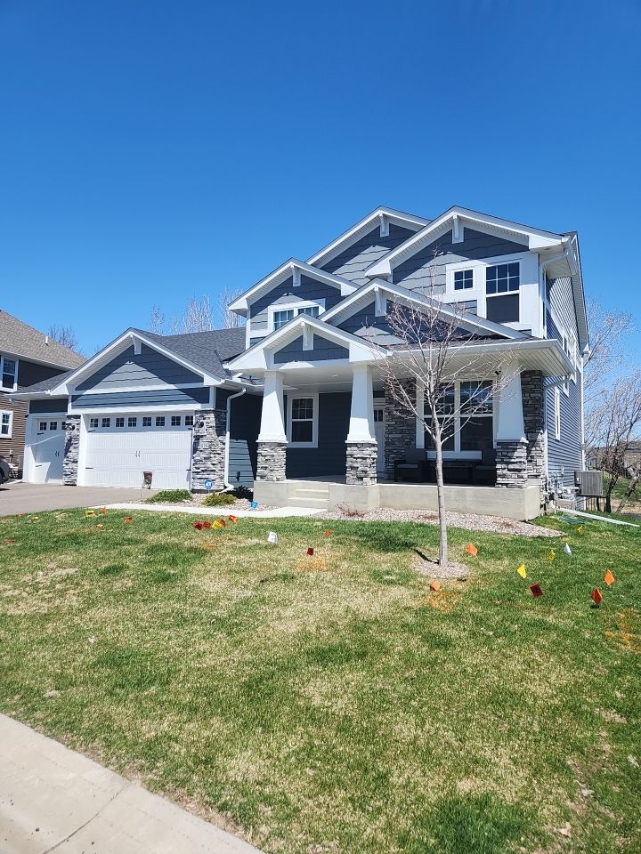 6" Gutters in Corcoran by Next Level Seamless Gutters / Exteriors Inc.