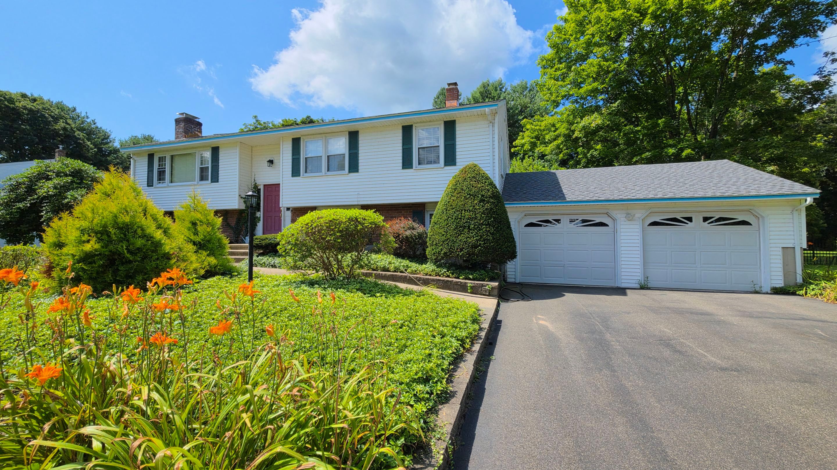 MaxFlow  by DiGiorgi Roofing and Siding Inc