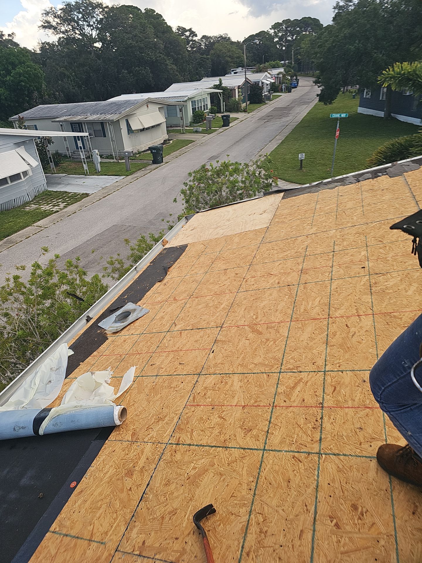 Project in Largo 33771 by Mitchell Roofing Company LLC 