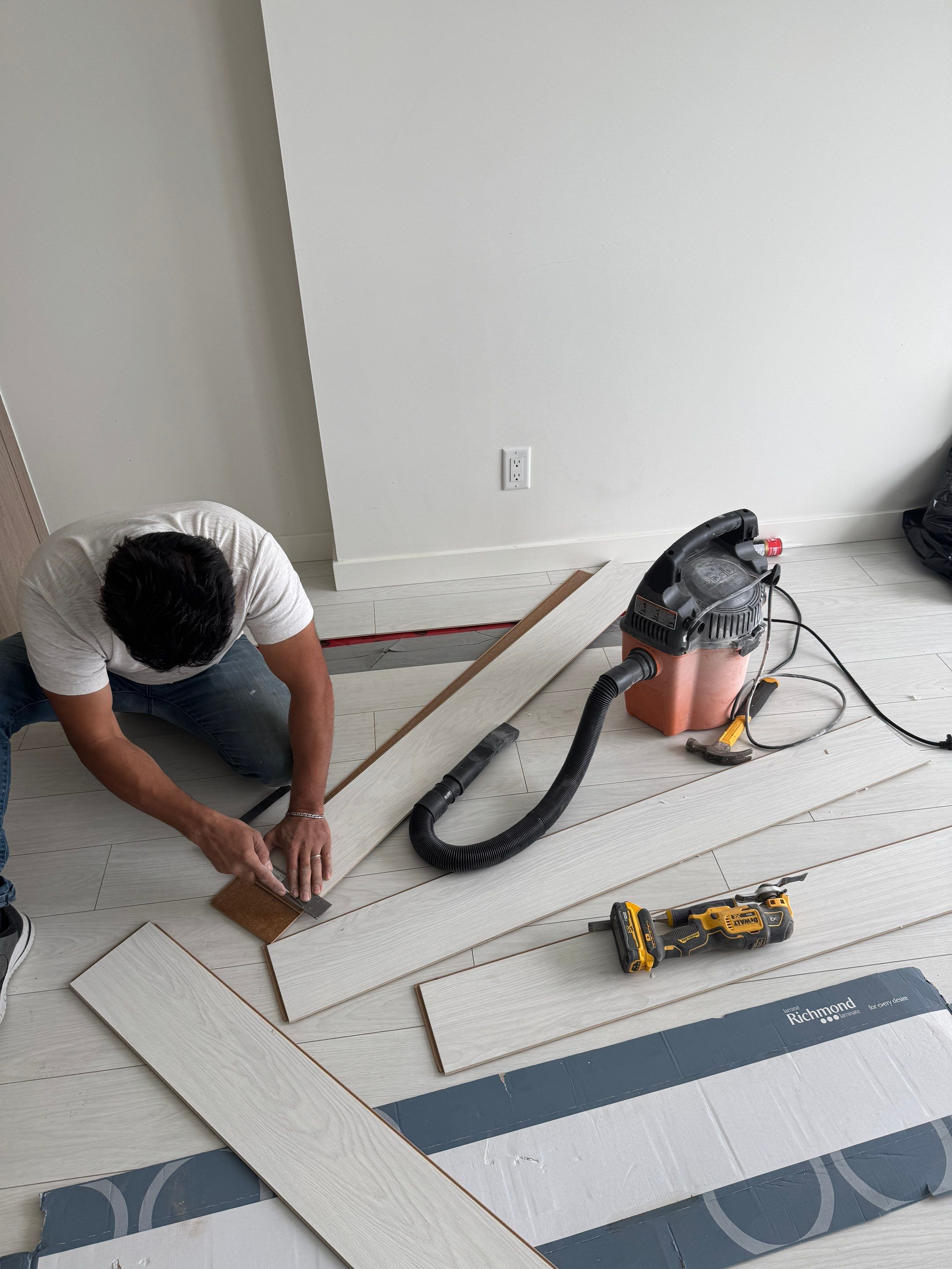 Moveout Repair - Sycamore-The Independent Tower by YVR Construction Group