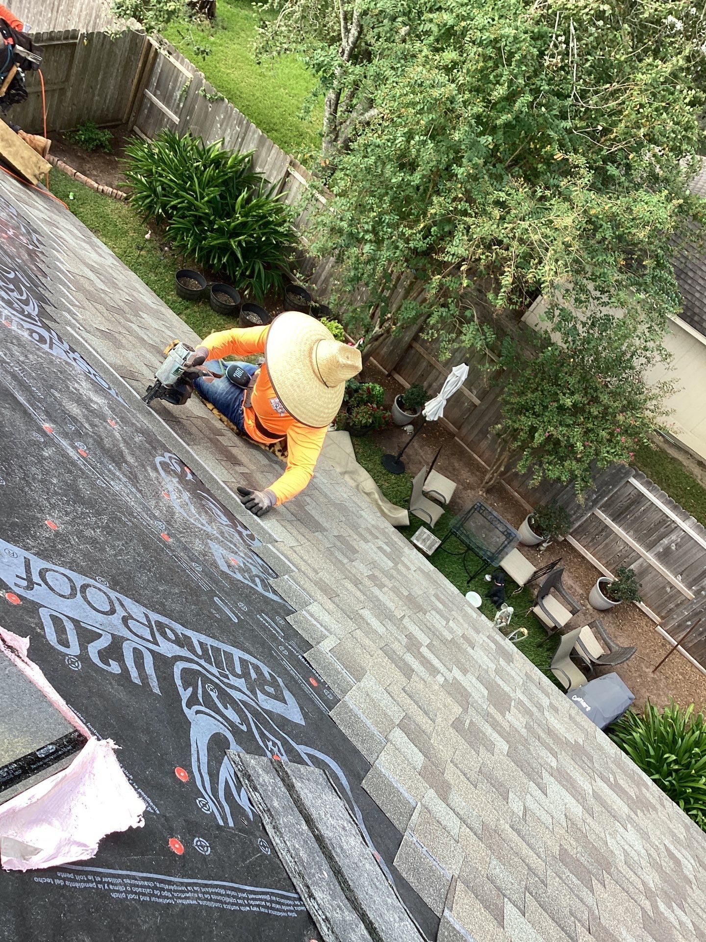 Residential Roofing Installation using Owen's Corning Duration (Lifetime) Shingles by Roof Repair Company