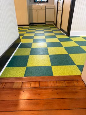 Vinyl Floor Tile