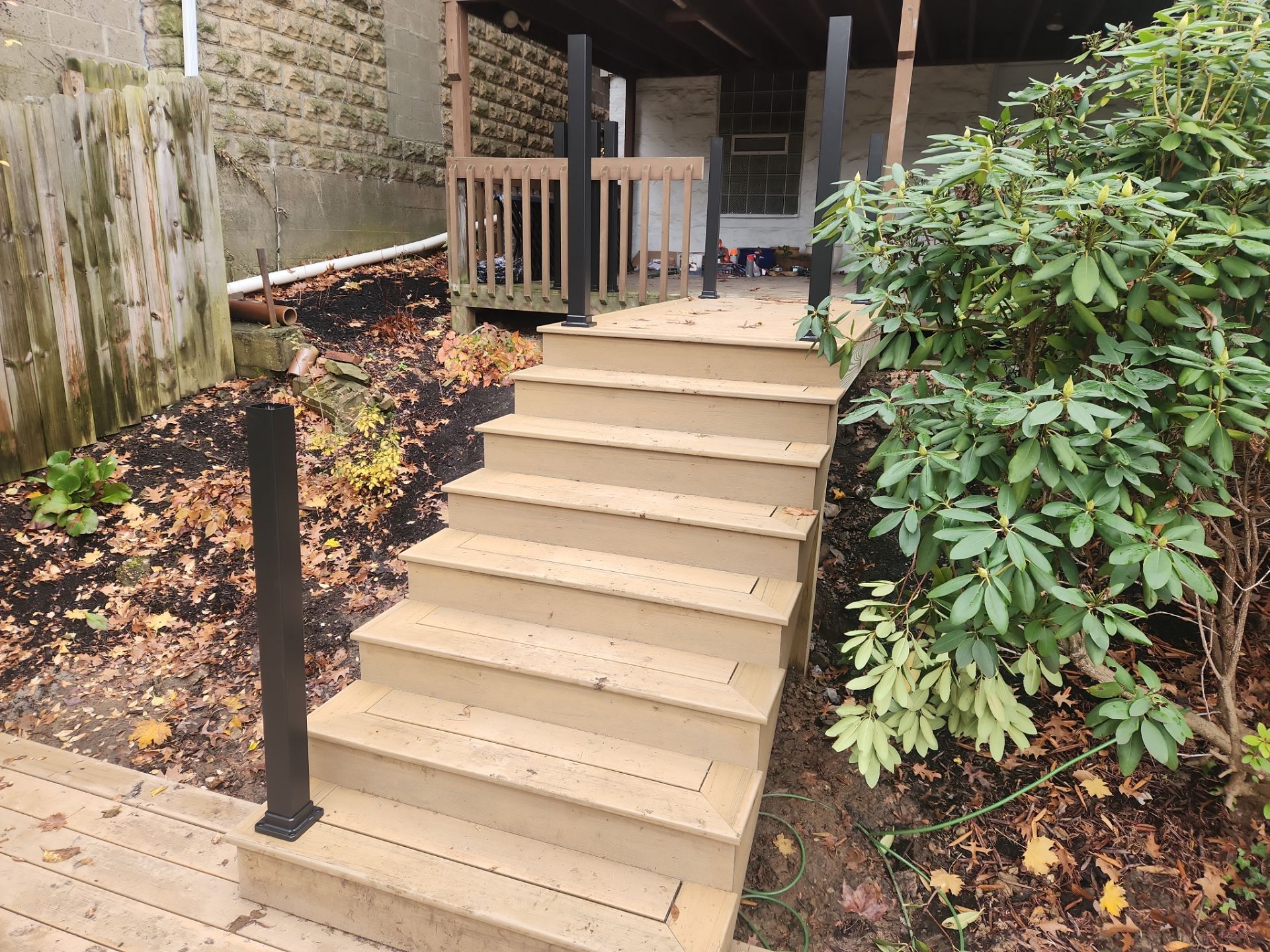Deck by Cousins Roofing Siding & Decks