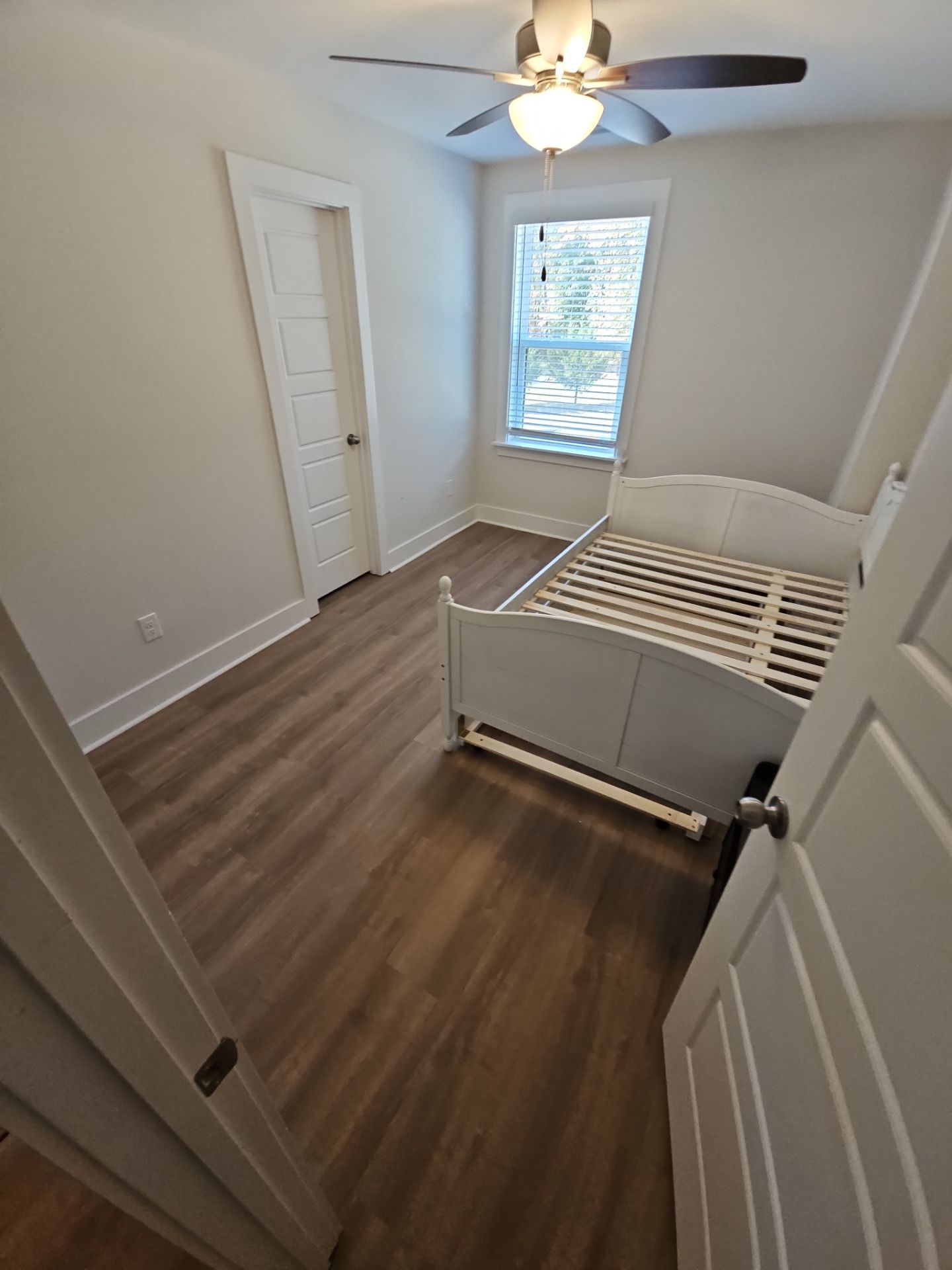 Flooring, Wallpaper Installation & Furnishings by Billy Weatherspoon Contractor