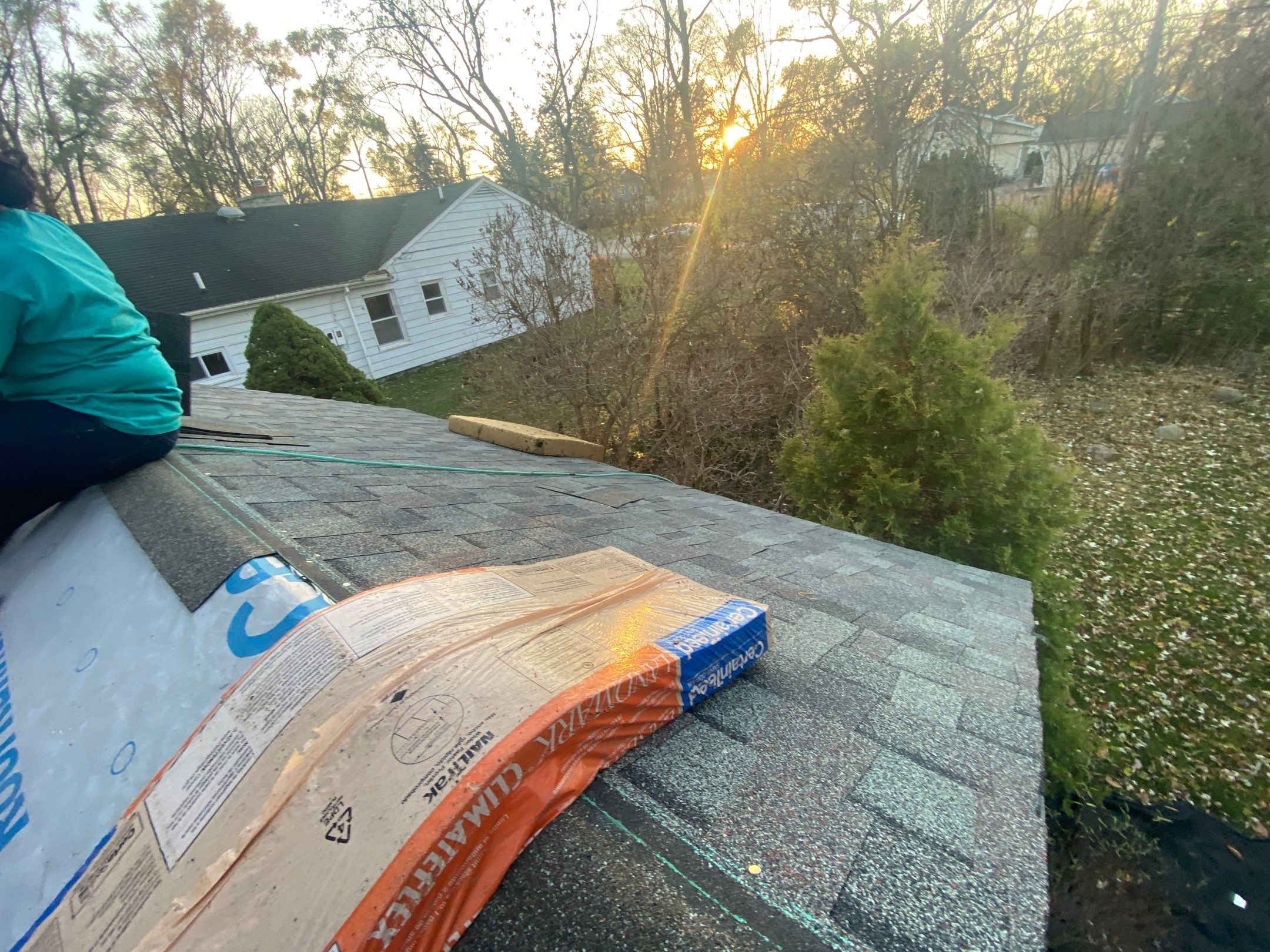Roof Replacement using CertainTeed Landmark by 180 Contractors