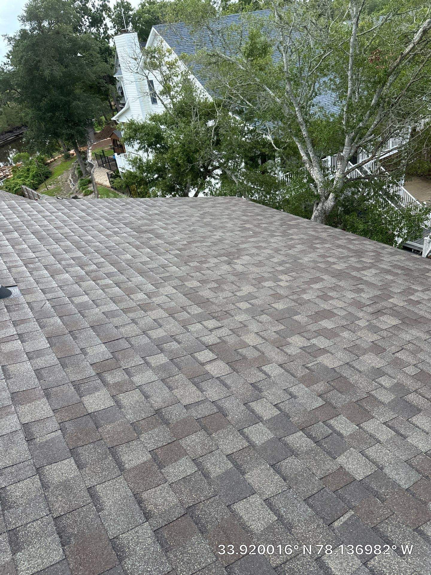 CertainTeed Landmark Weatheredwood Roof Replacement by RGR Construction and Roofing, LLC