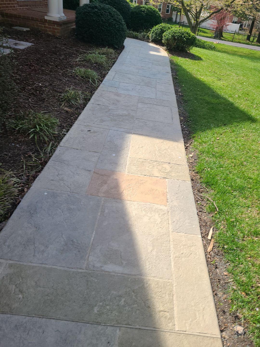 Burke: CertainTeed Landmark Pro Designer Shingles in Max Def Weathered Wood by RM Banning, Inc.