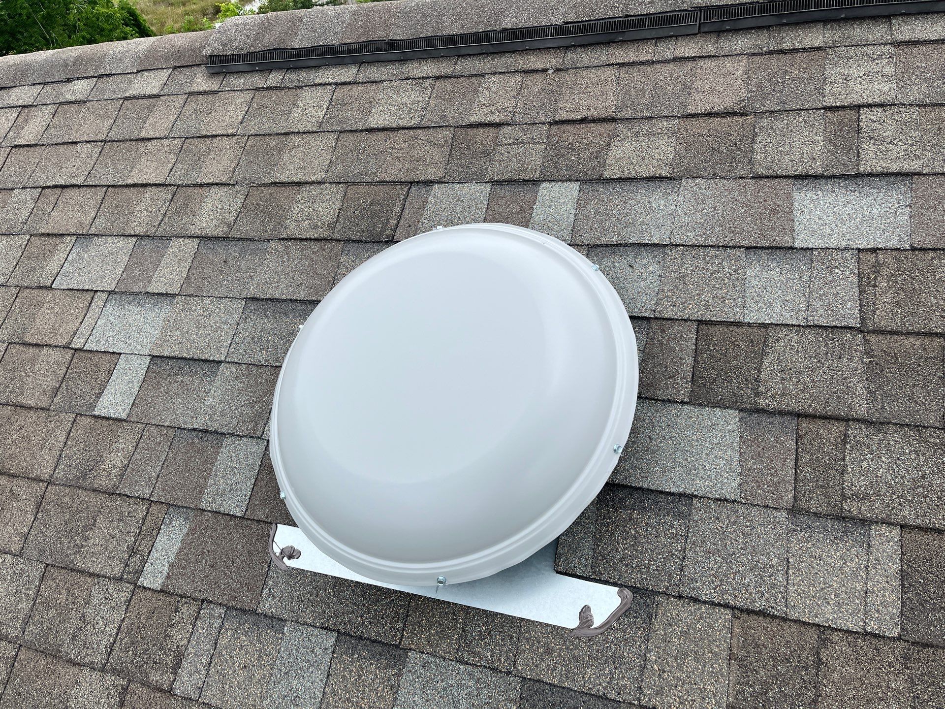 Hail Damage using Owen's Corning Duration (Lifetime) Shingles by Roof Repair Company