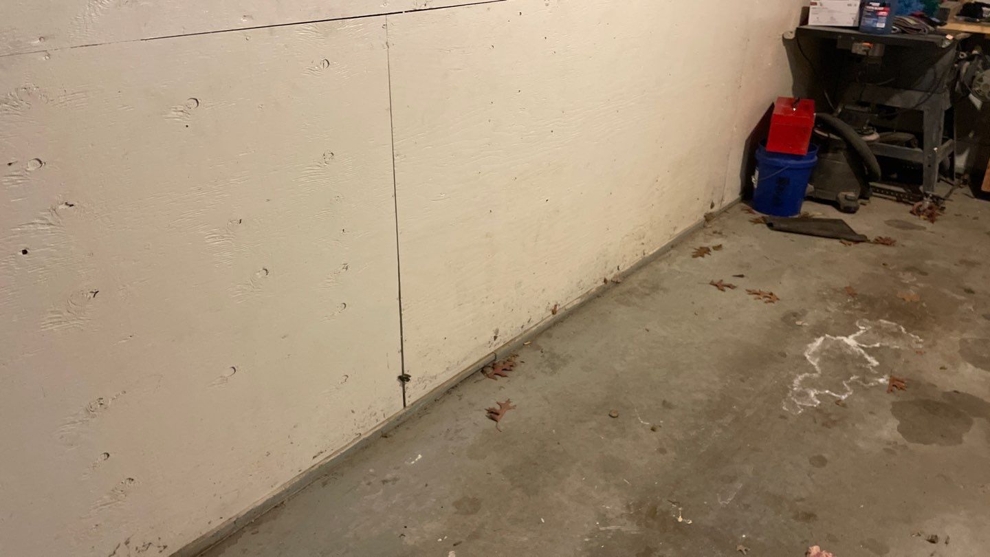 Garage in Nashua, NH 03062 by Symphony Concrete Coatings