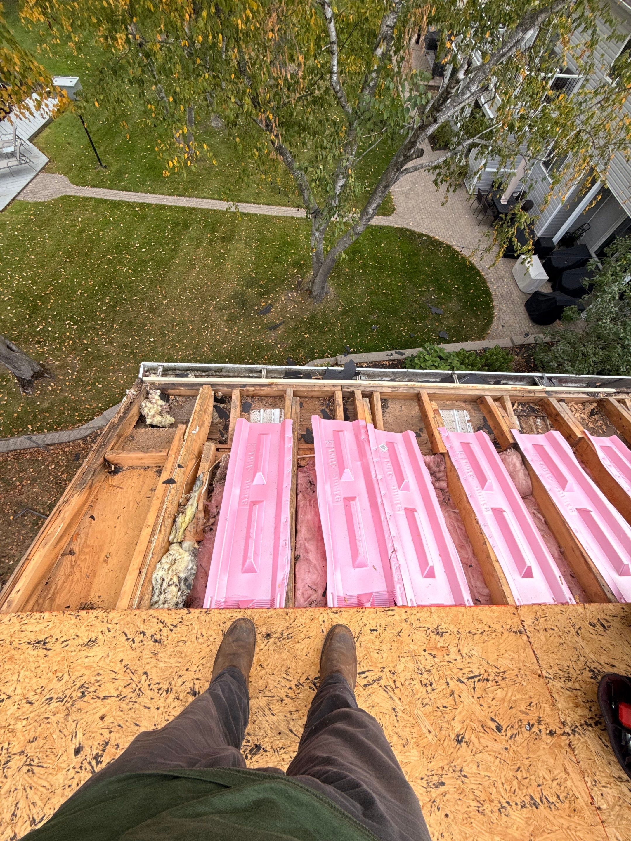 Roof Replacement using Owens Corning Onyx Black by 180 Contractors
