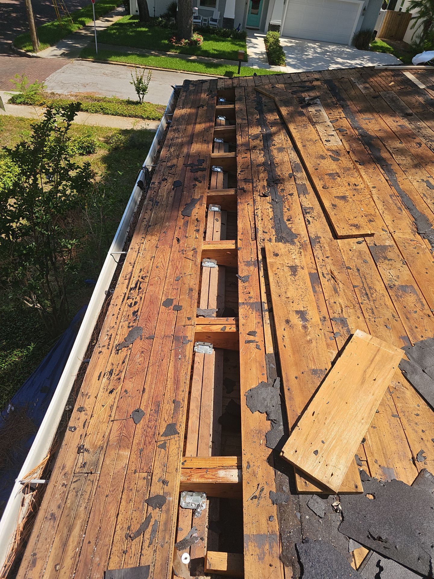 Project in Gulfport 33707 by Mitchell Roofing Company LLC