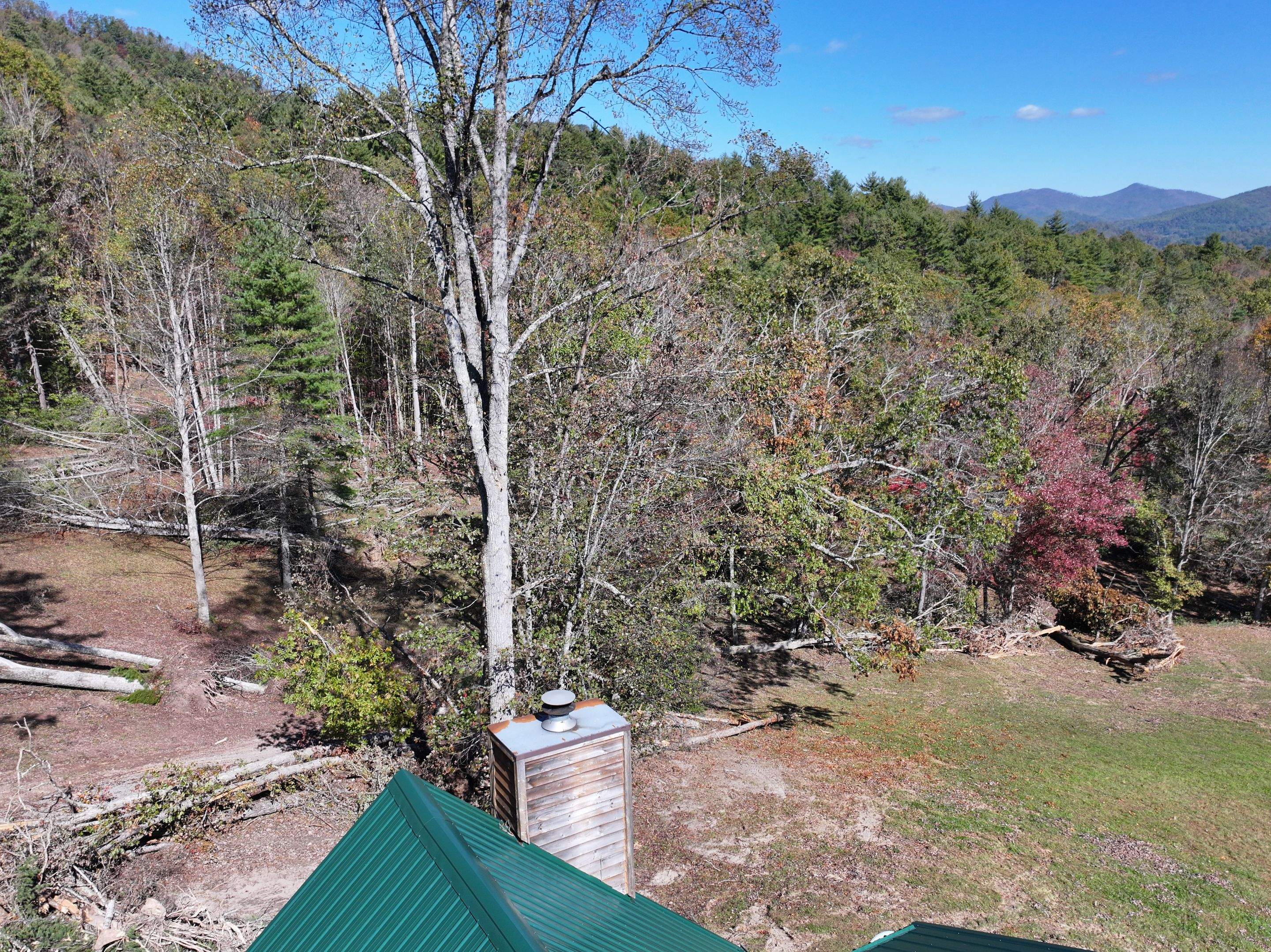 Adams Residence by Omnia Roofing