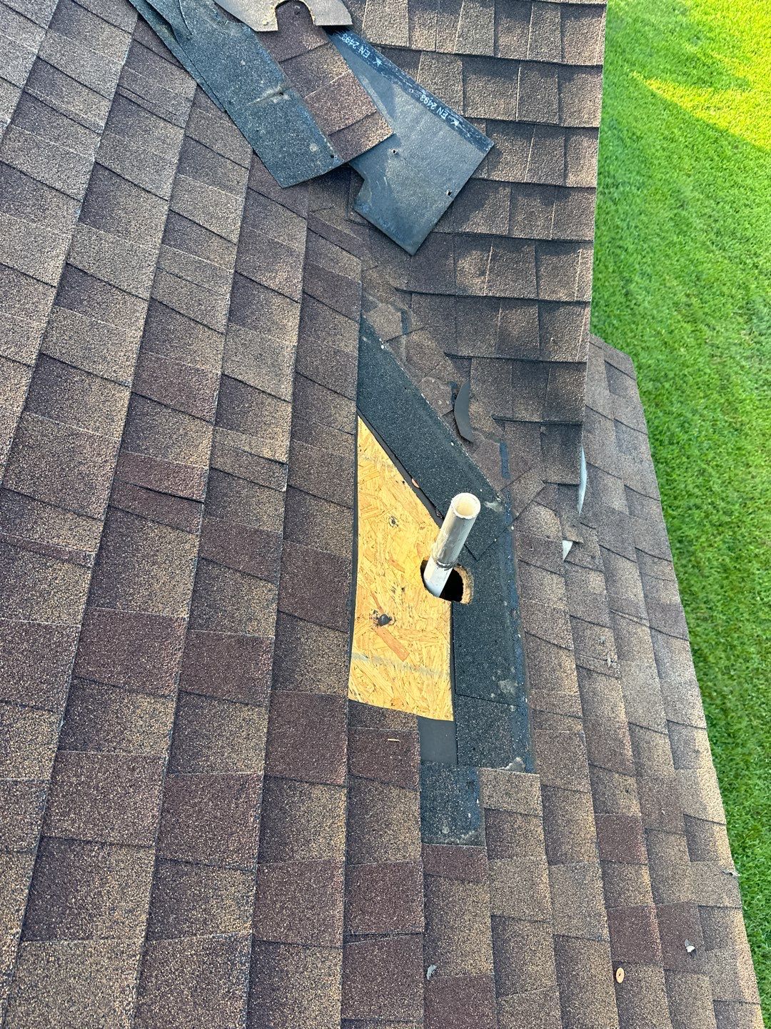 Hail Damage using Owen's Corning Duration (Lifetime) Shingles by Roof Repair Company