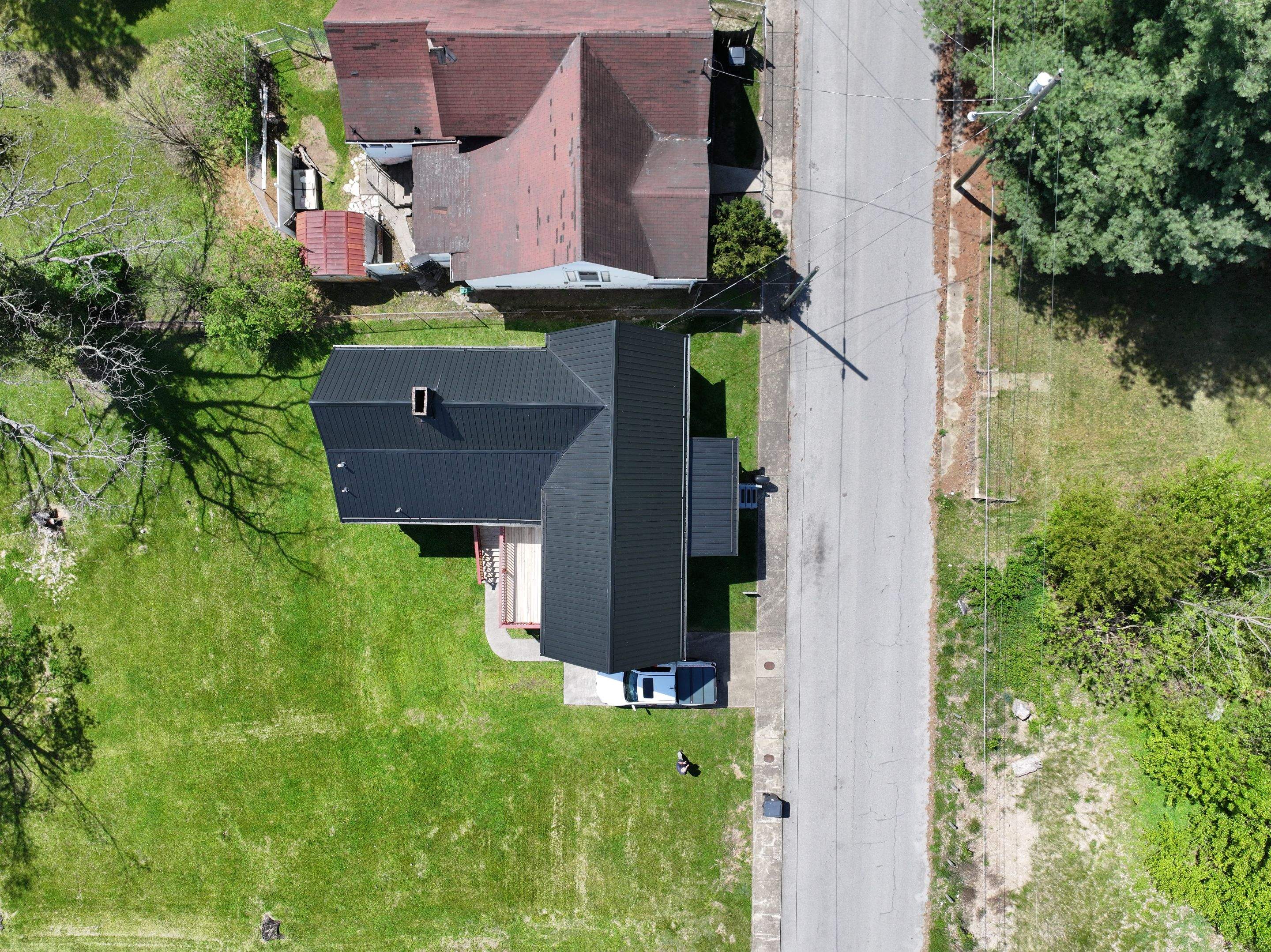 Fritz Residence by Omnia Roofing