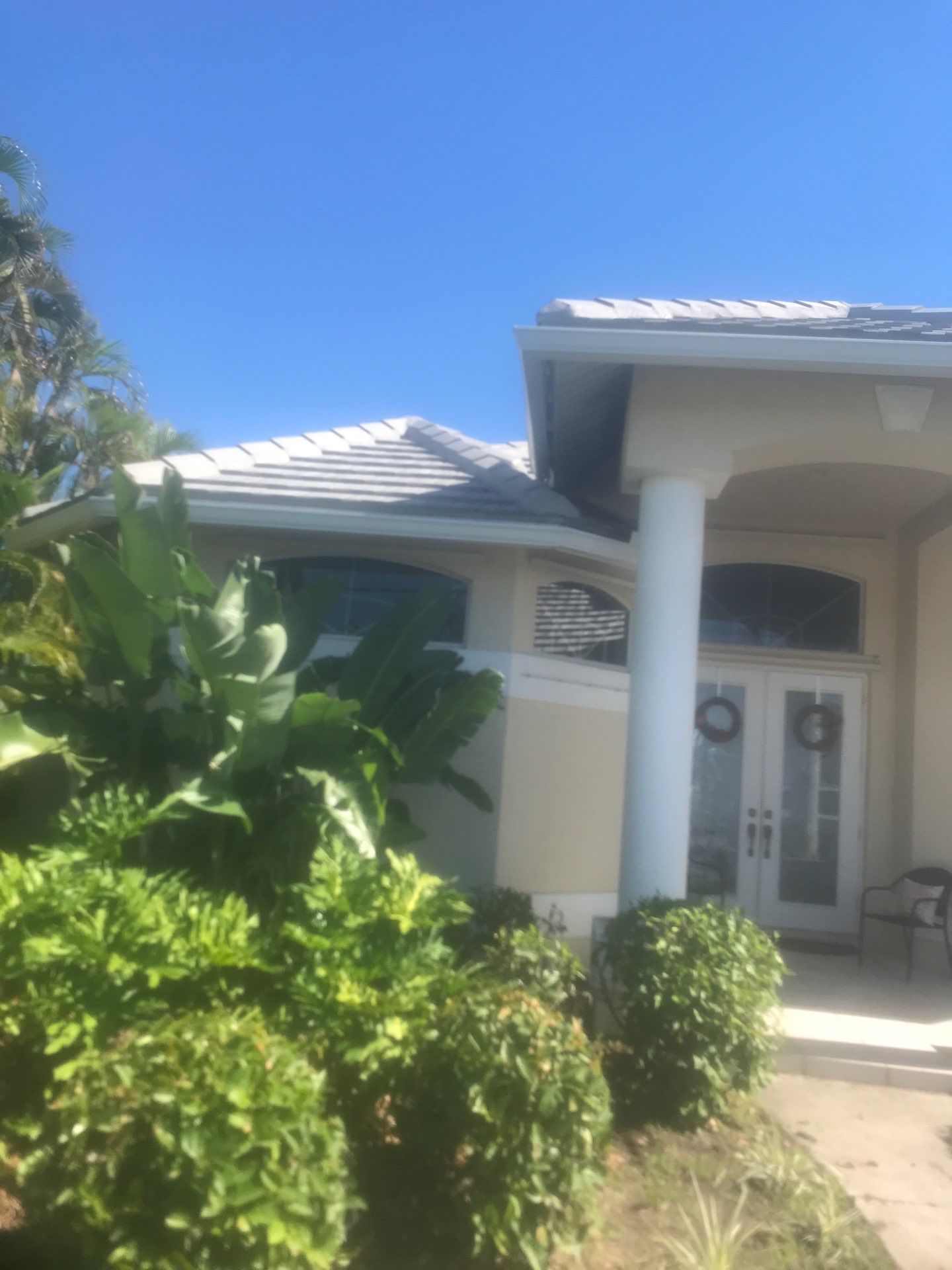 Seamless Gutters using Splash Guard in Cape Coral FL by Gutter Professors