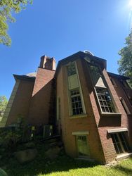 Window Cleaning in Saddle River, NJ — Gallo Bros job photo